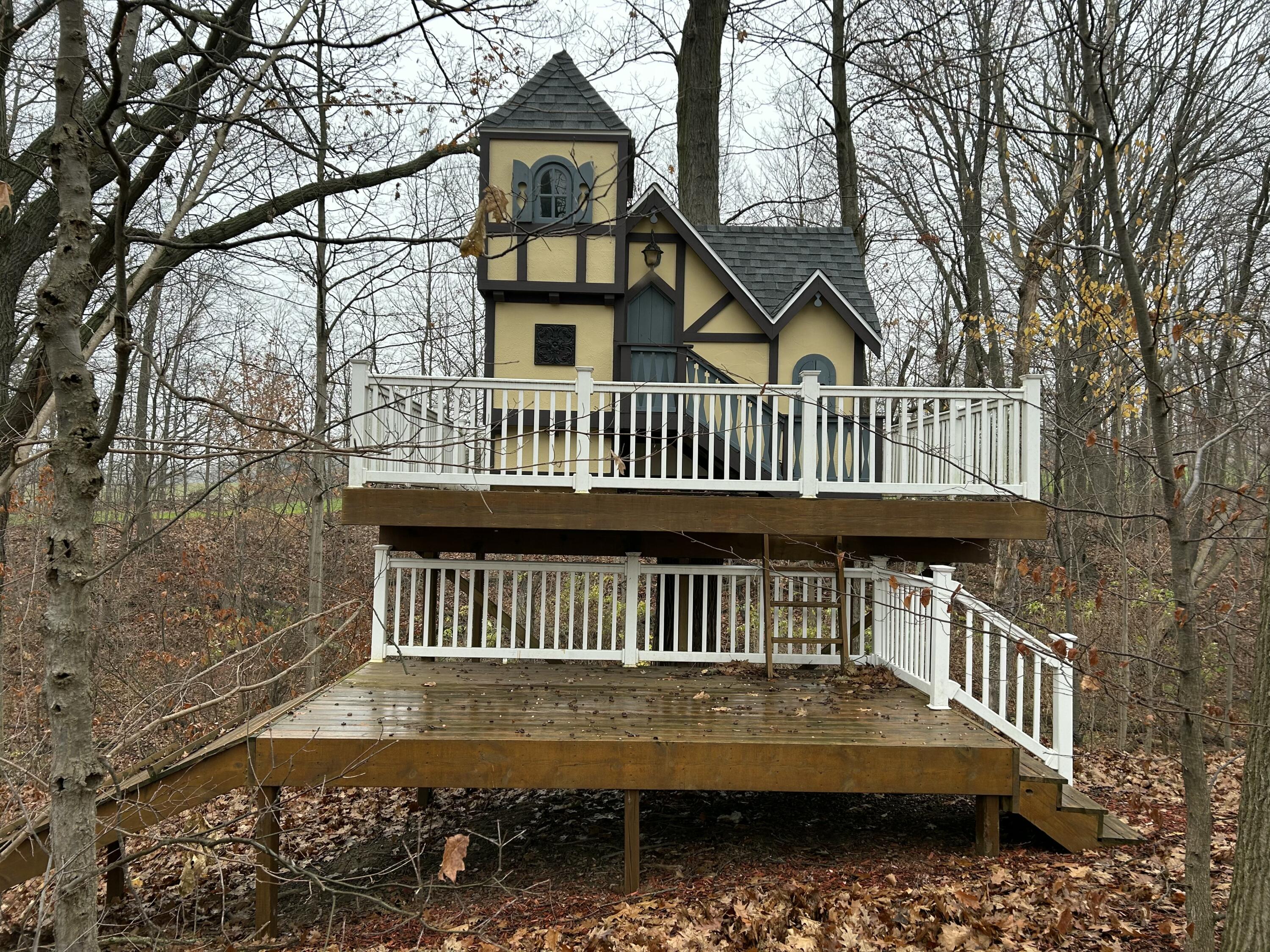 3550 64th Avenue Zeeland MI 49464