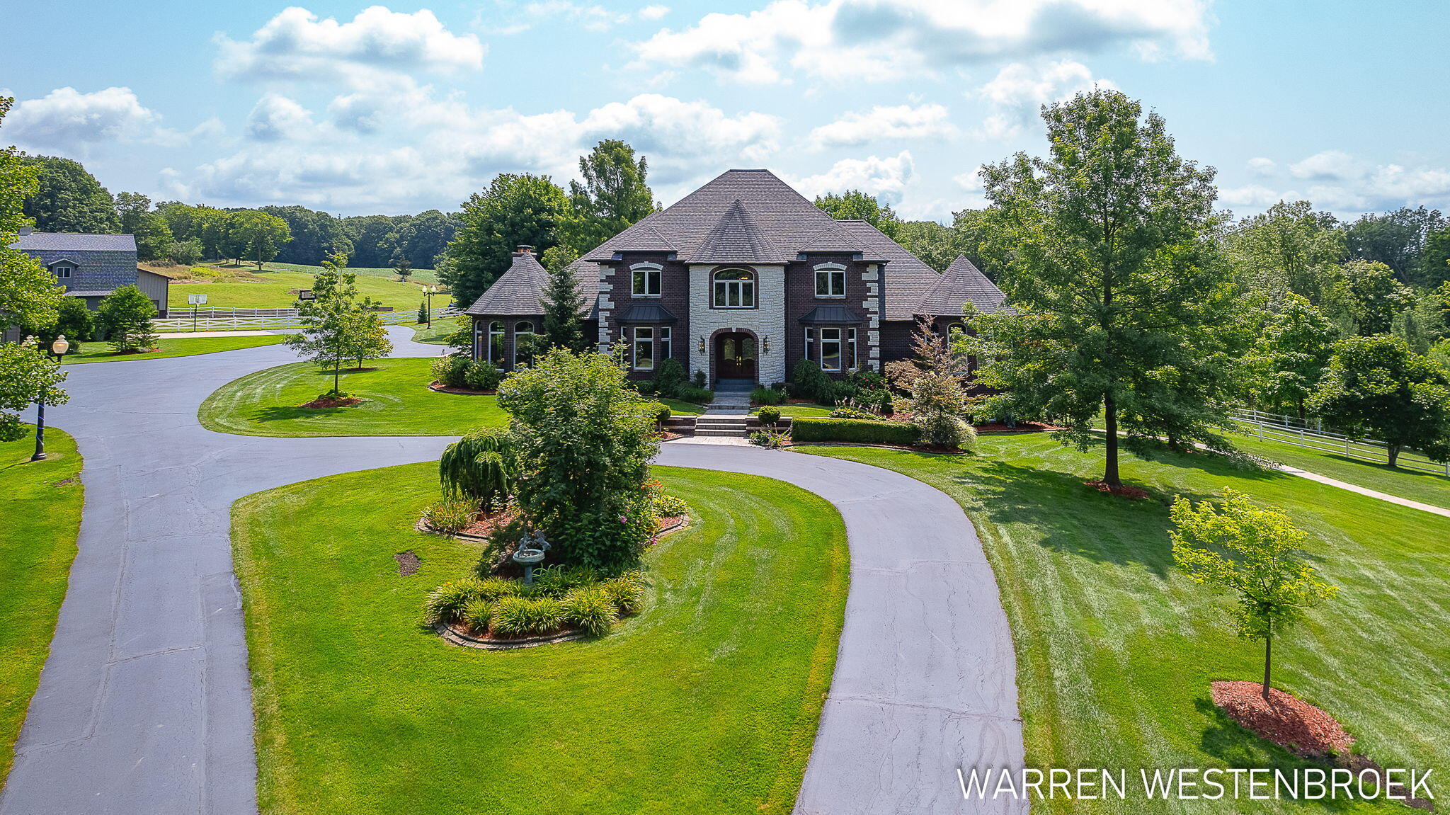 3550 64th Avenue Zeeland MI 49464