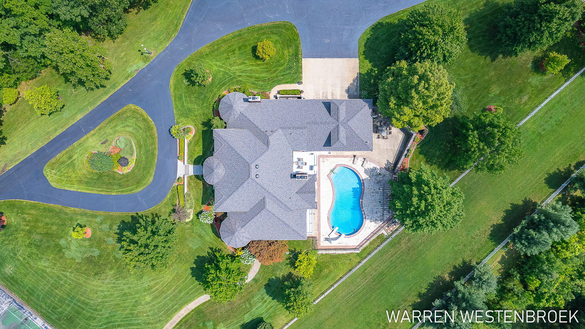 3550 64th Avenue Zeeland MI 49464