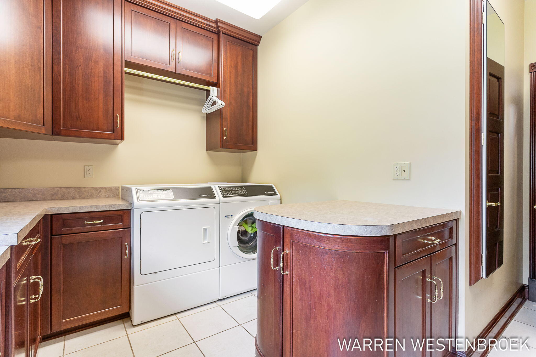 3550 64th Avenue Zeeland MI 49464