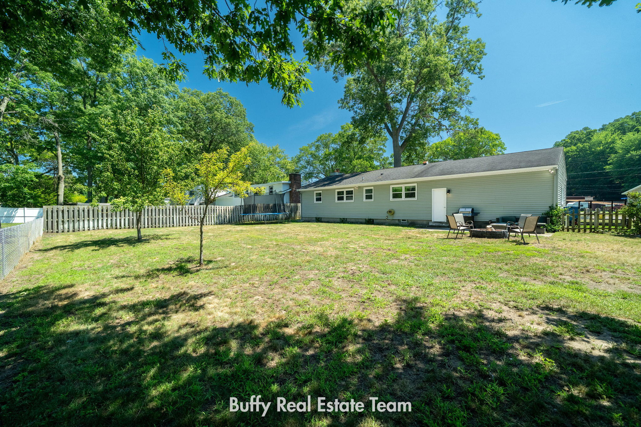 2160 Garland Drive Norton Shores MI 49441
