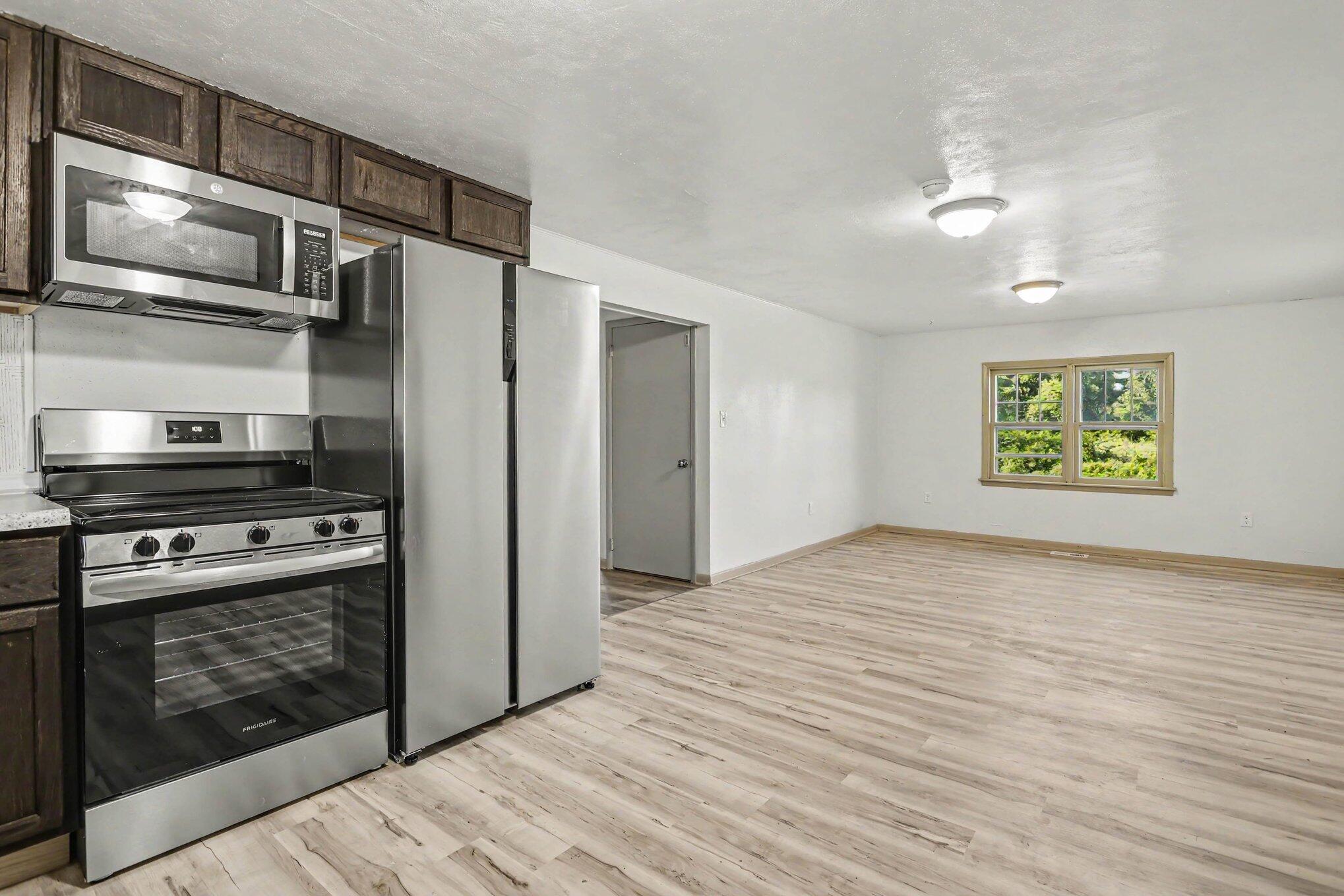 1582 Bakertown Road Buchanan MI 49107
