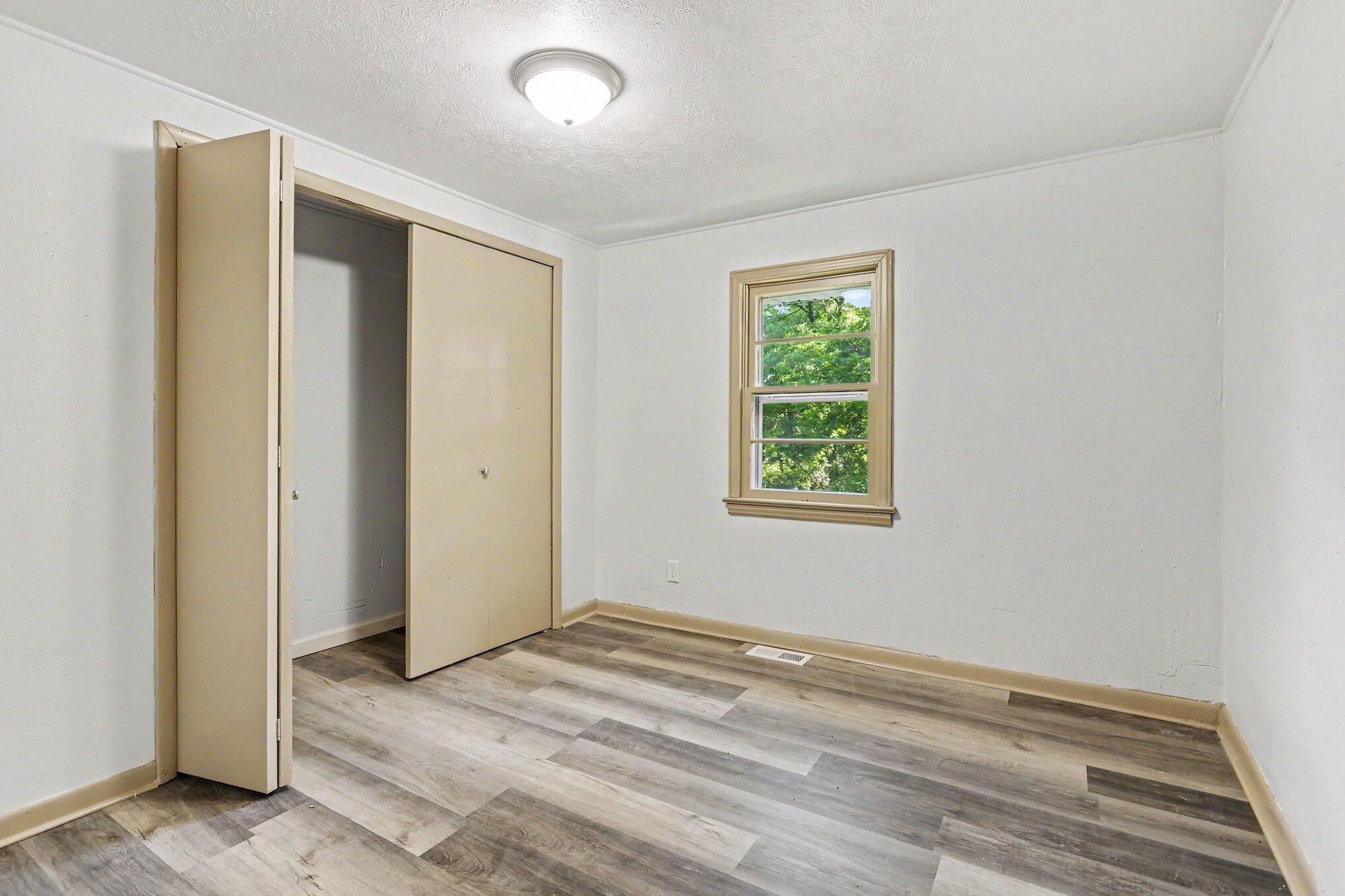 1582 Bakertown Road Buchanan MI 49107