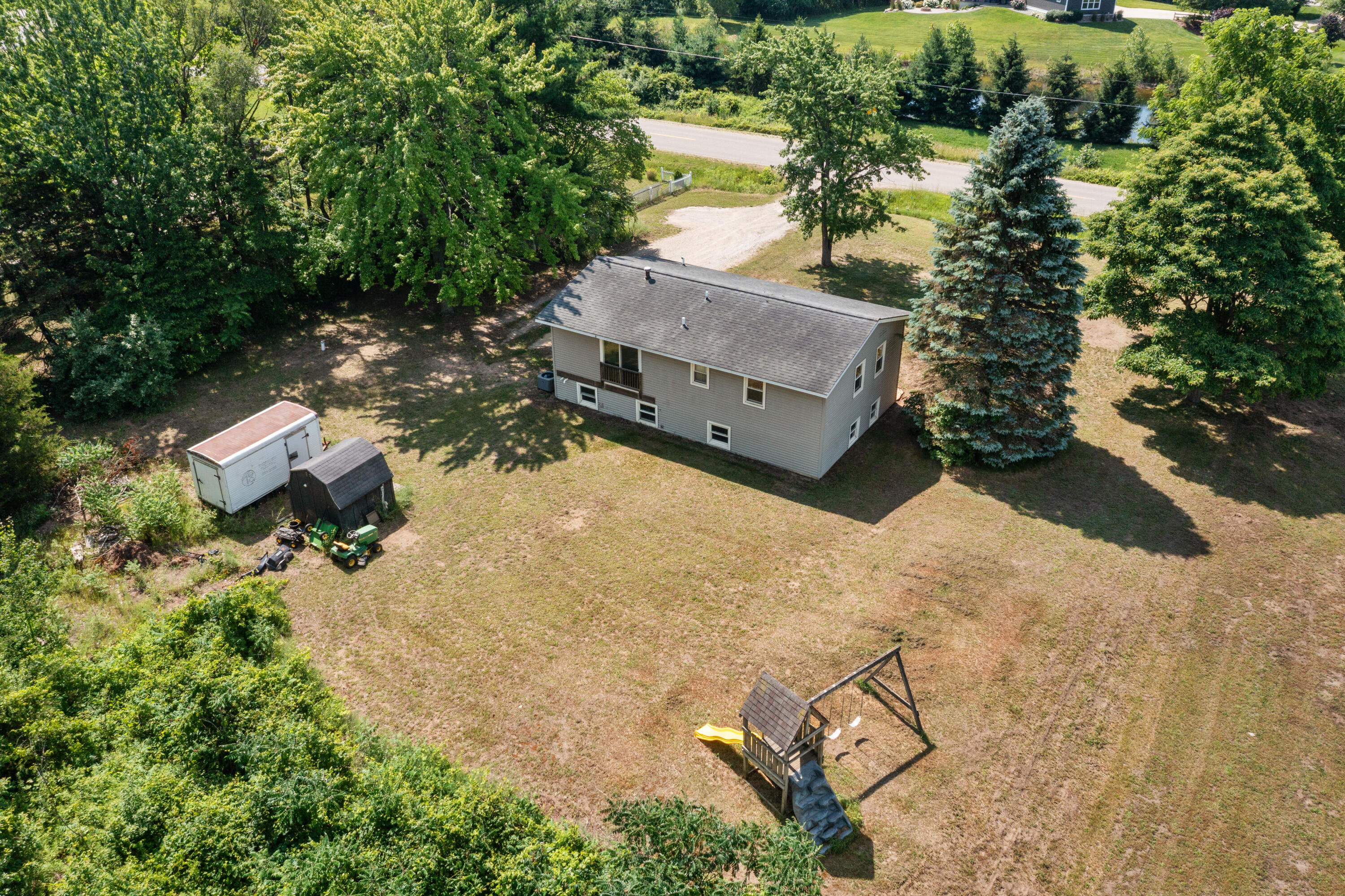 13687 New Holland Street Holland MI 49424