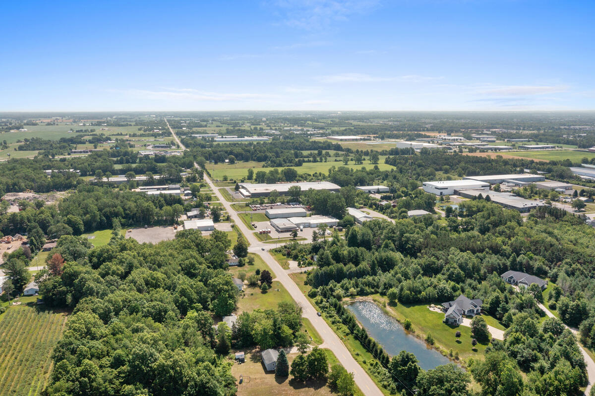 13687 New Holland Street Holland MI 49424