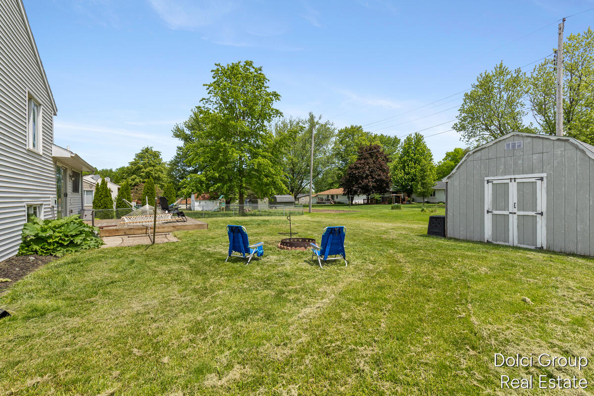 233 Jennifer Lane Holland MI 49423
