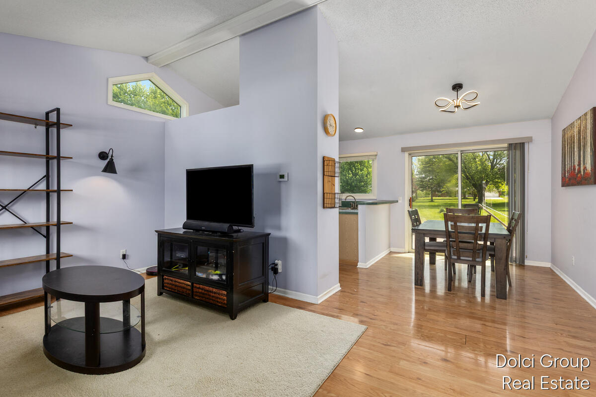 233 Jennifer Lane Holland MI 49423
