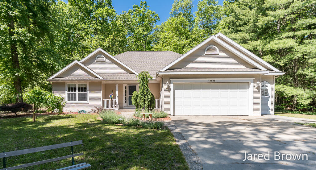 13525 141st Avenue Grand Haven MI 49417