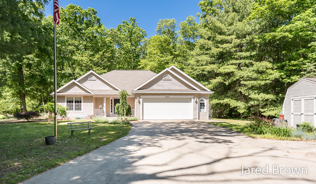 13525 141st Avenue Grand Haven MI 49417