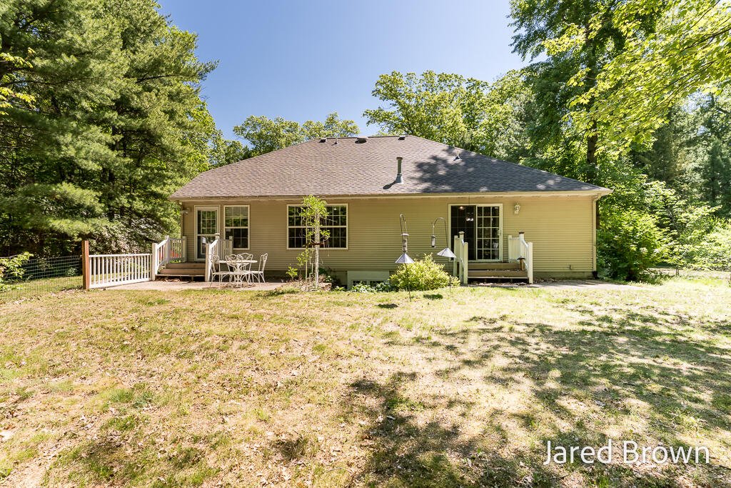 13525 141st Avenue Grand Haven MI 49417