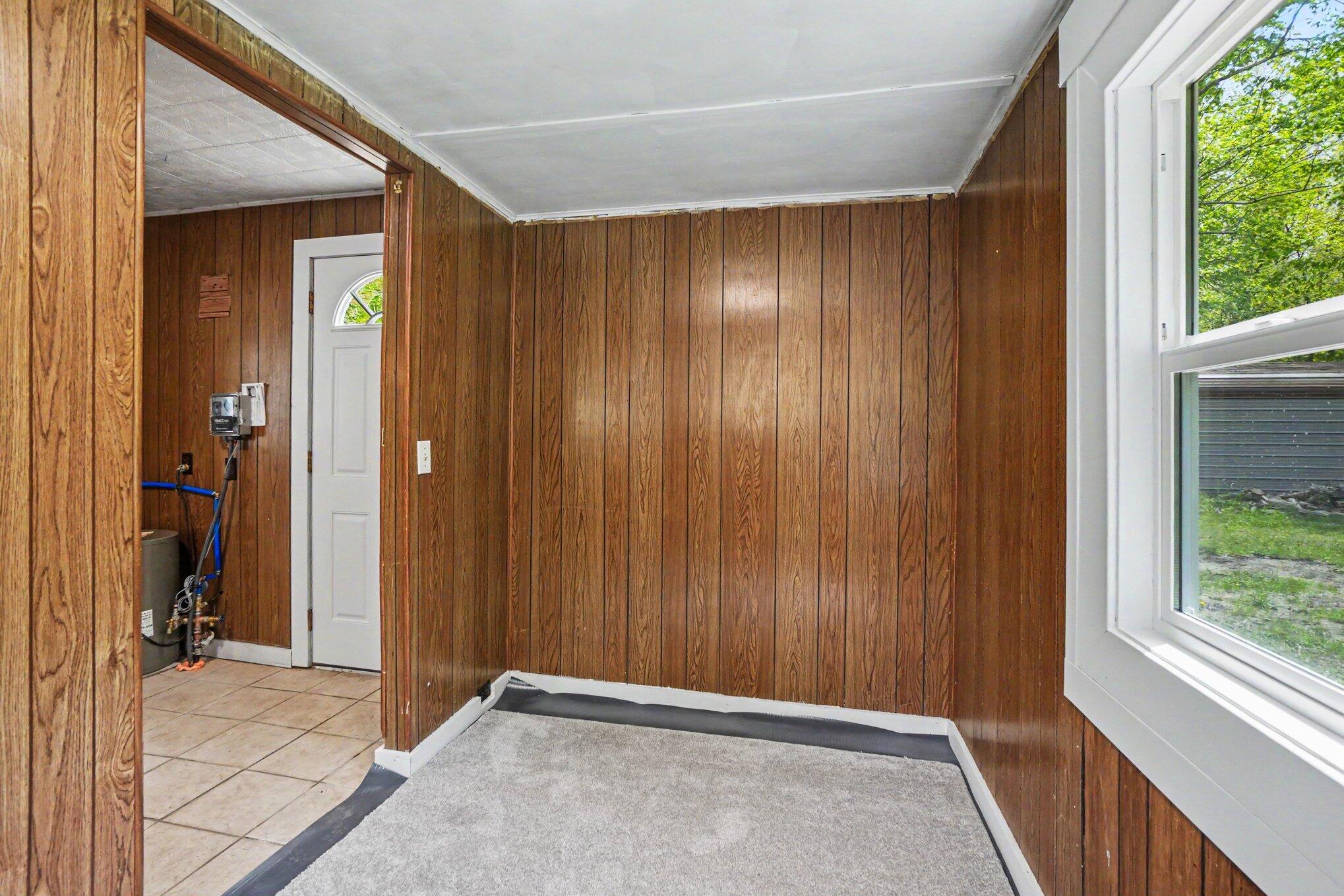 4206 S Shore Drive Allegan MI 49010