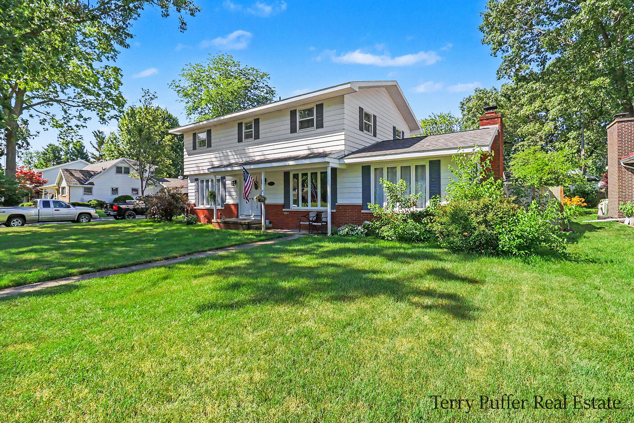 695 Miller Drive Muskegon MI 49445