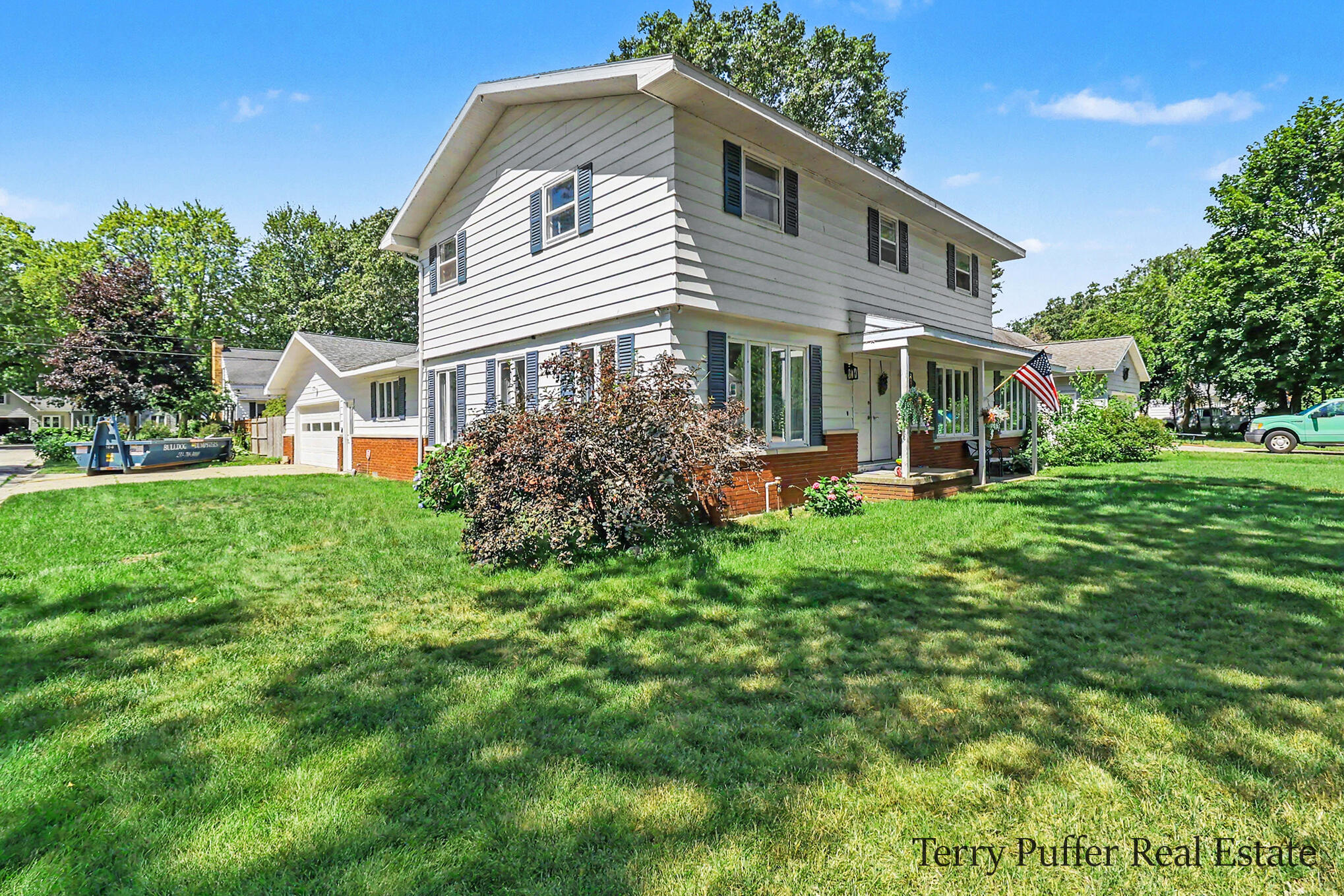 695 Miller Drive Muskegon MI 49445