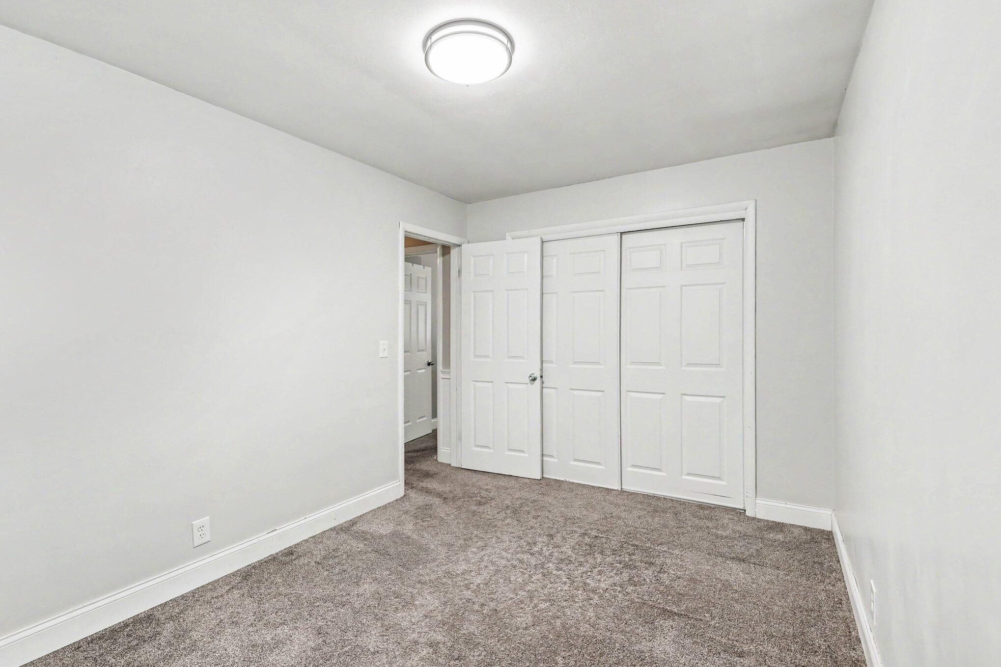 1914 Lake Avenue Muskegon MI 49445