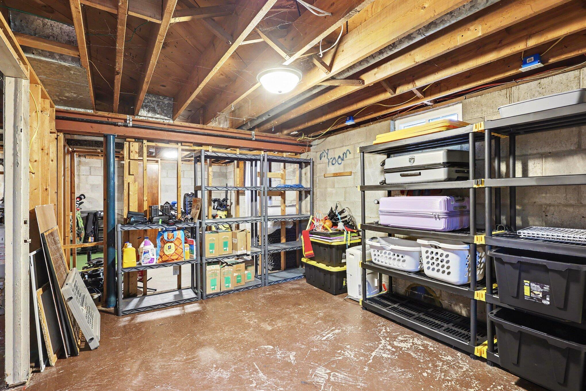 1914 Lake Avenue Muskegon MI 49445
