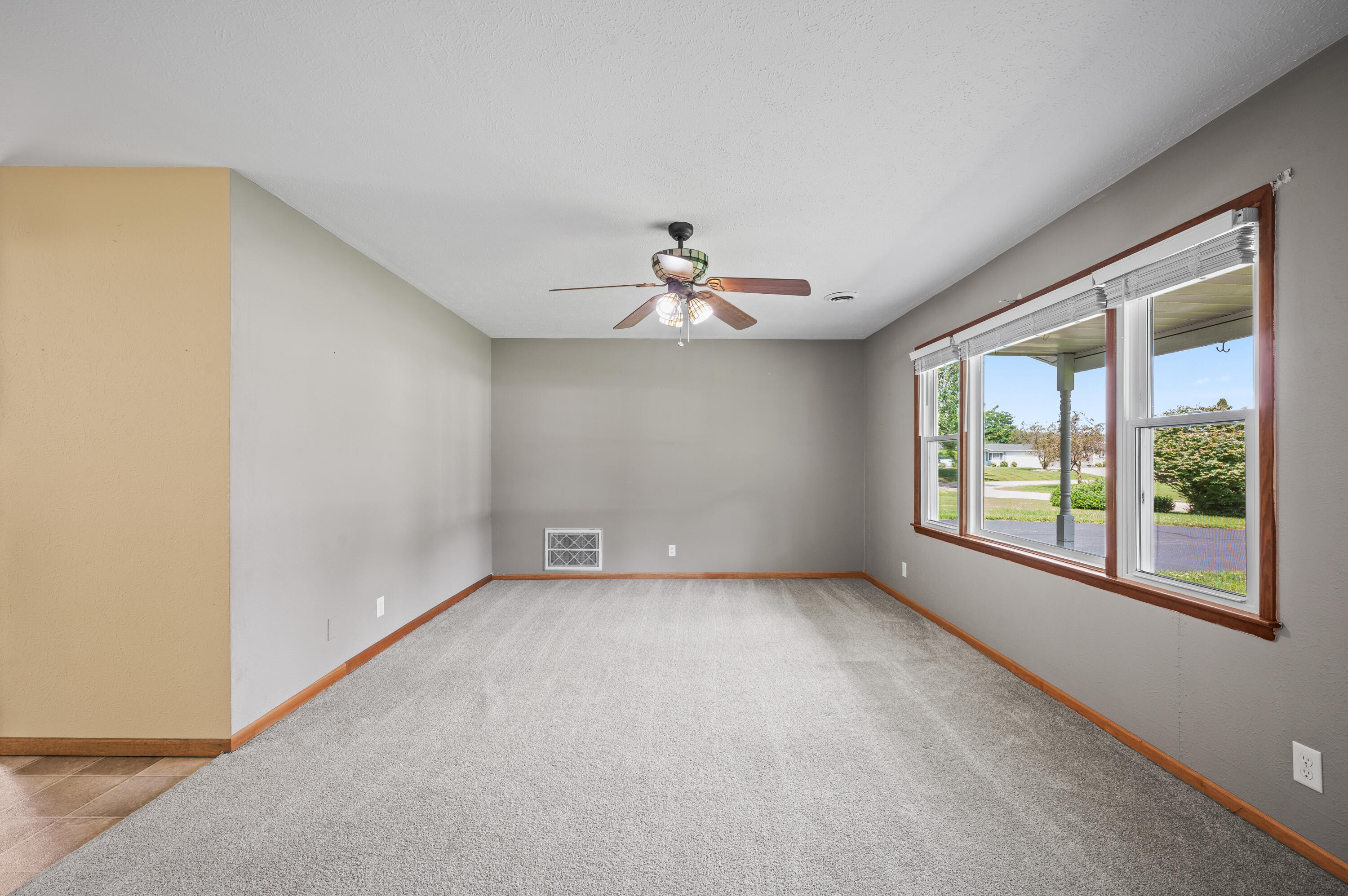 2296 Janellen Drive Niles MI 49120