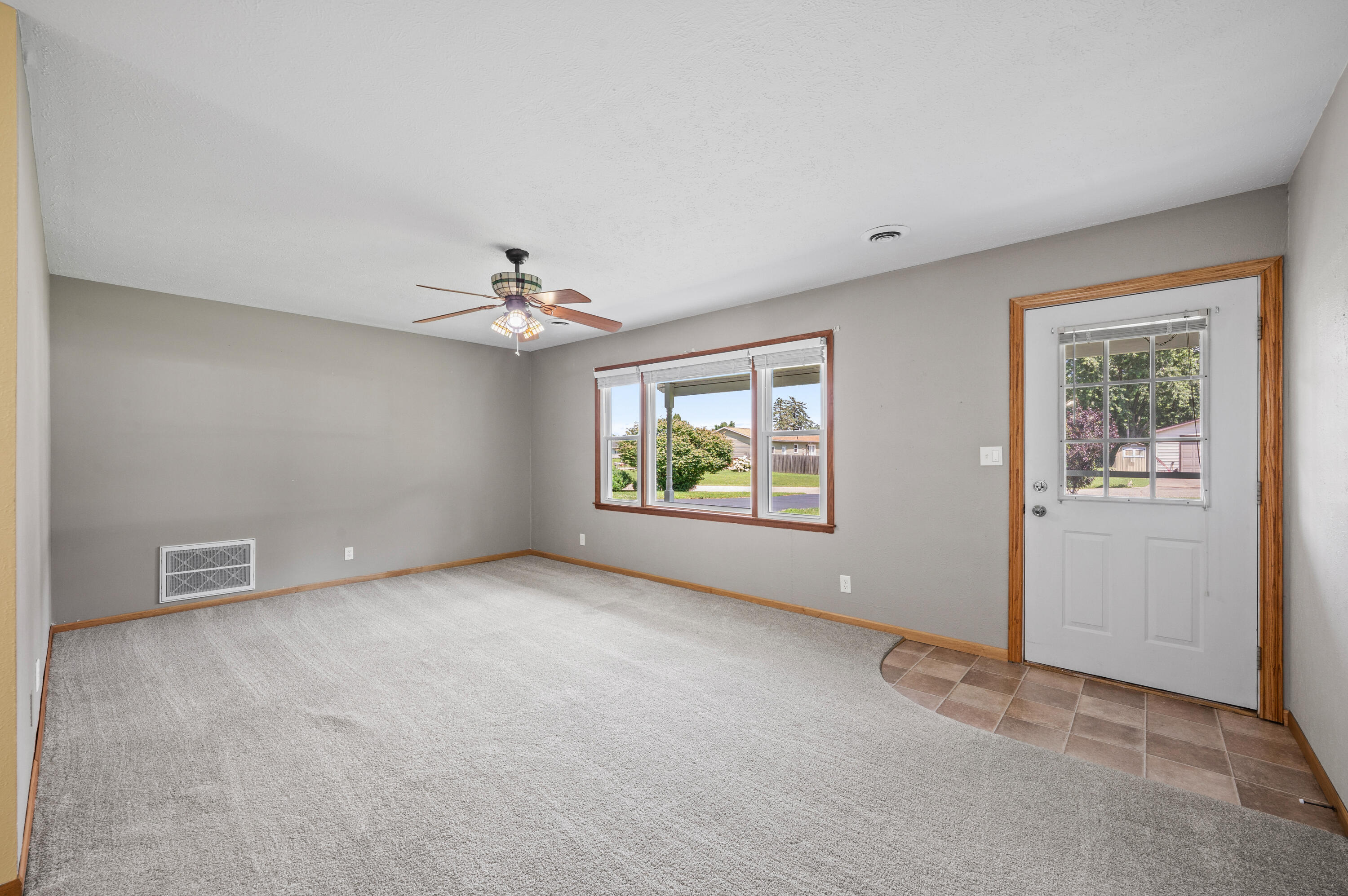 2296 Janellen Drive Niles MI 49120