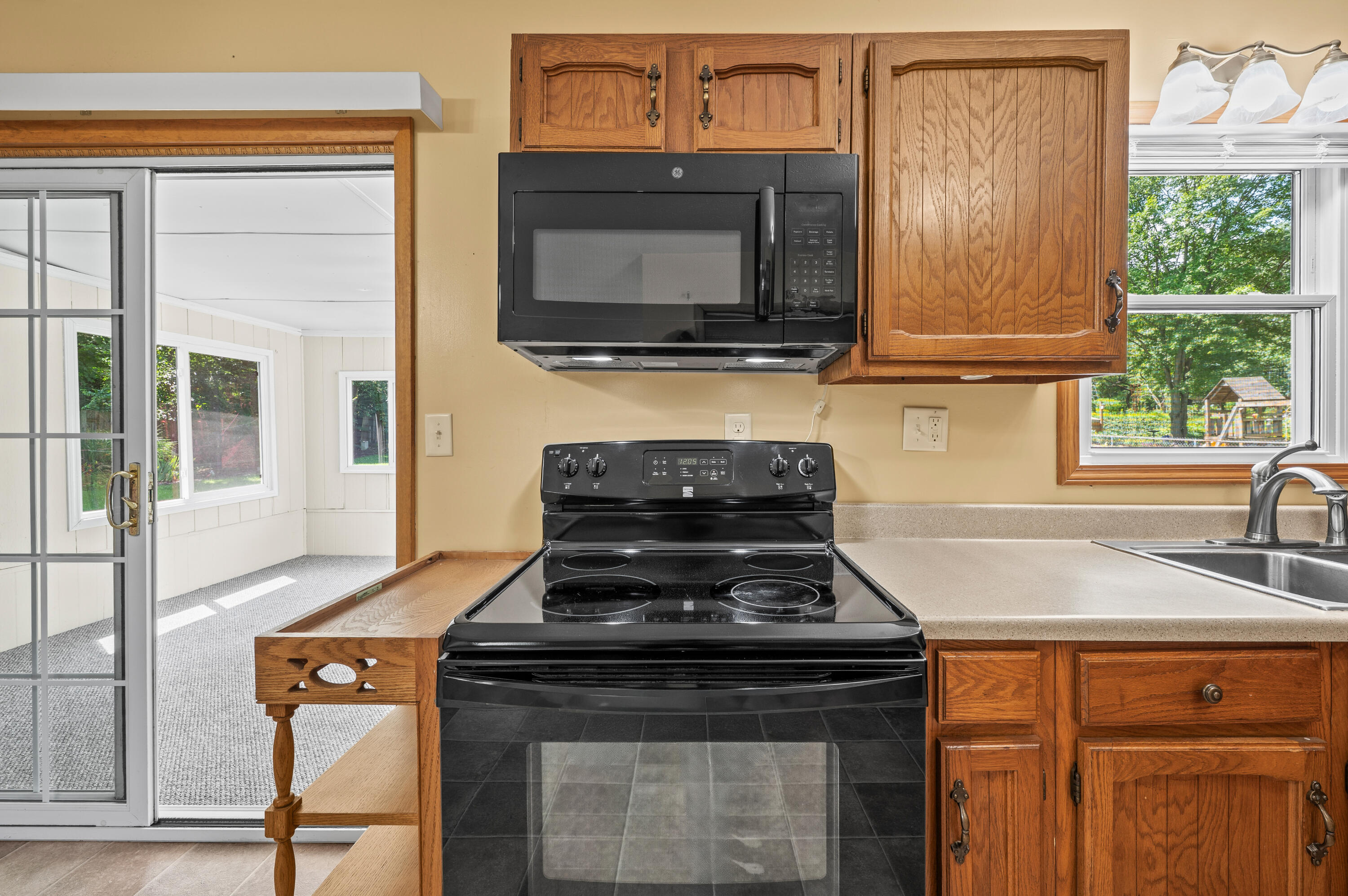2296 Janellen Drive Niles MI 49120