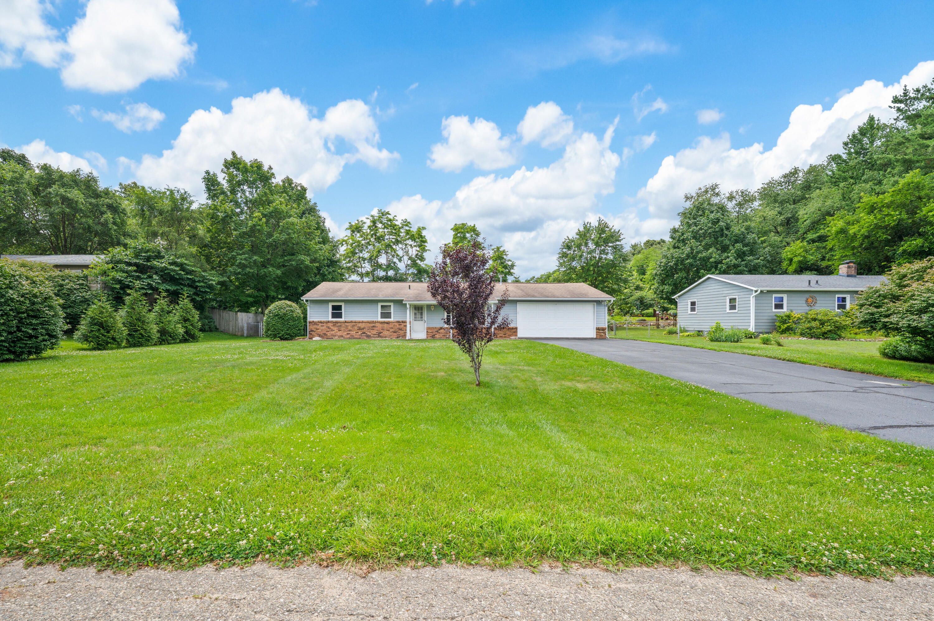 2296 Janellen Drive Niles MI 49120