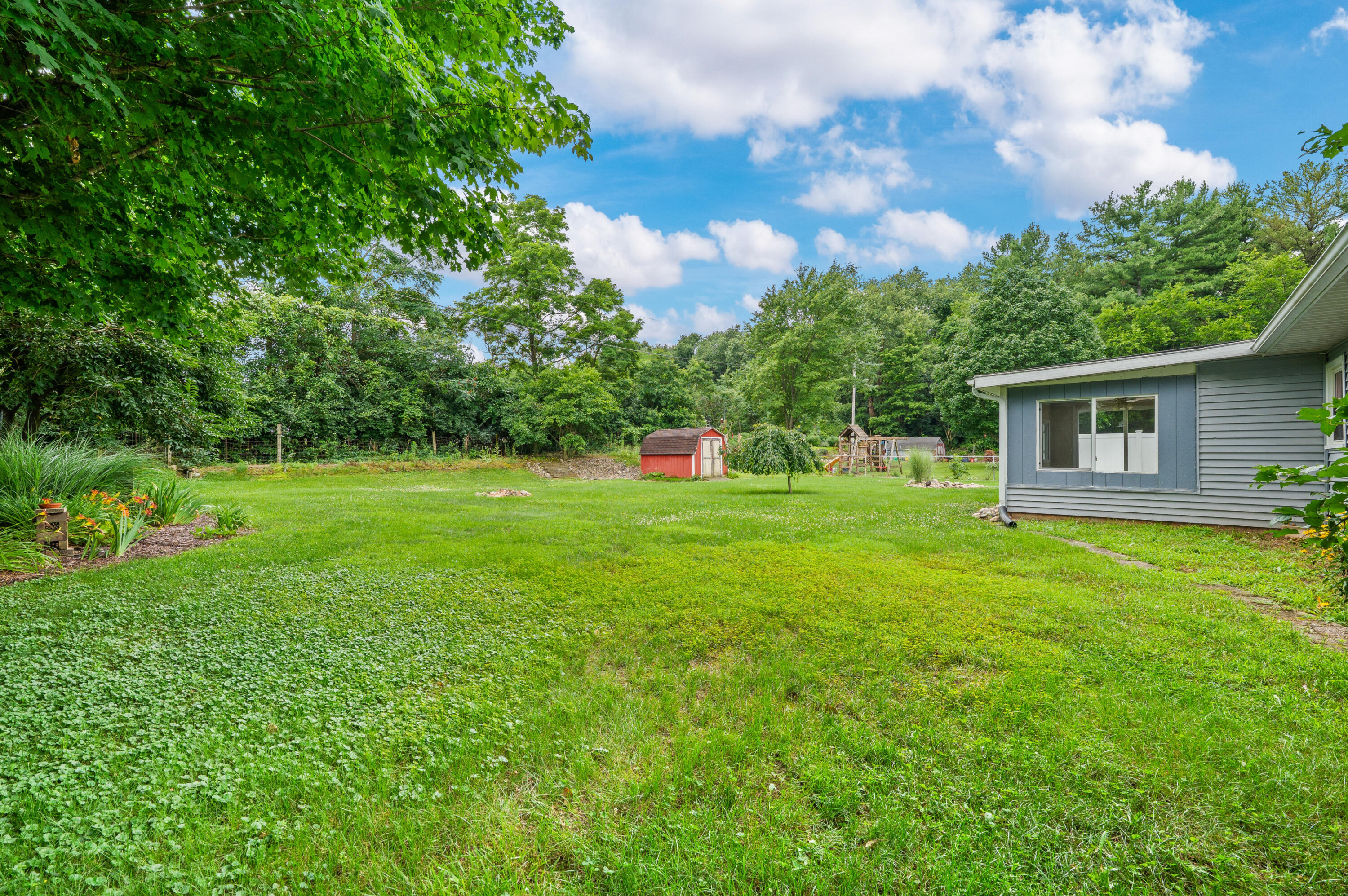 2296 Janellen Drive Niles MI 49120