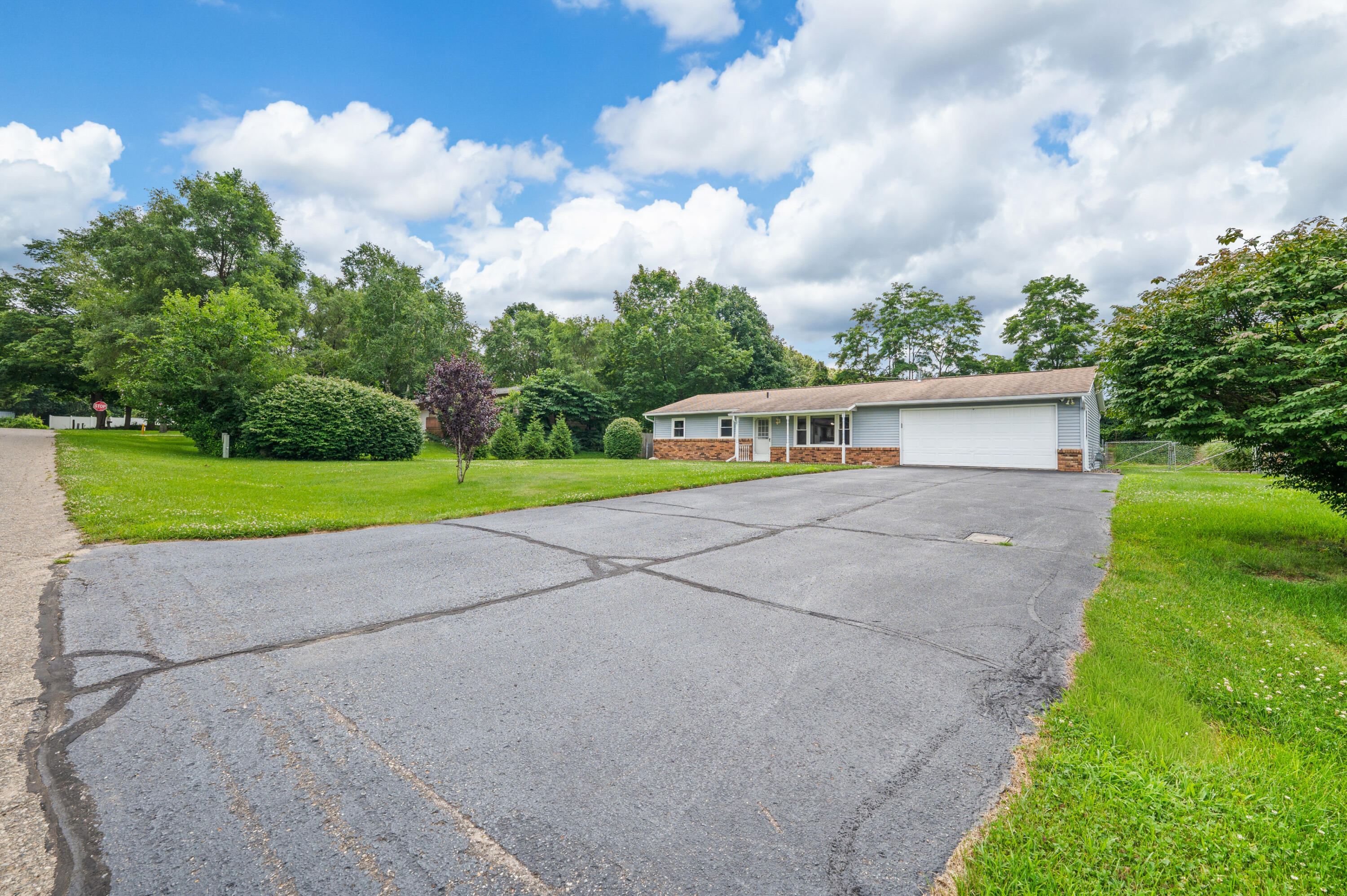 2296 Janellen Drive Niles MI 49120