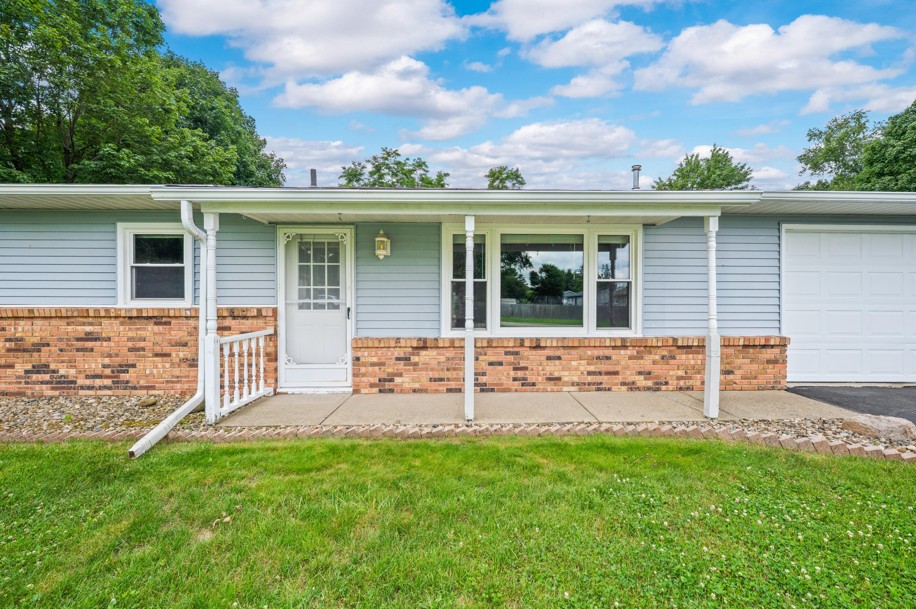 2296 Janellen Drive Niles MI 49120
