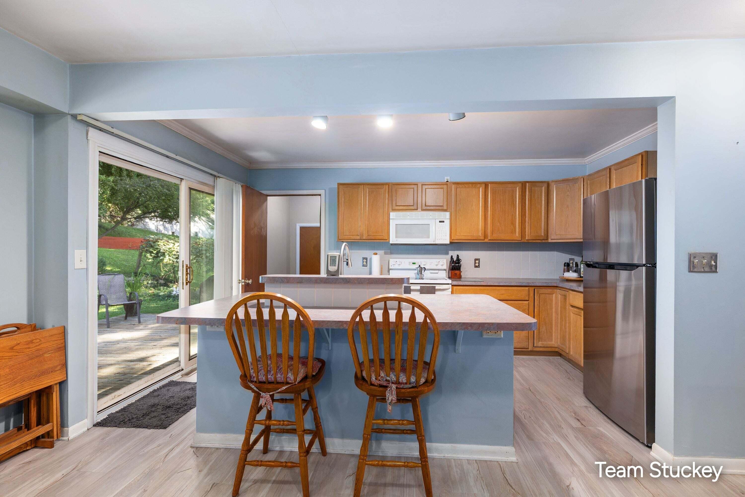 1127 Maplegrove Drive NW Grand Rapids MI 49504