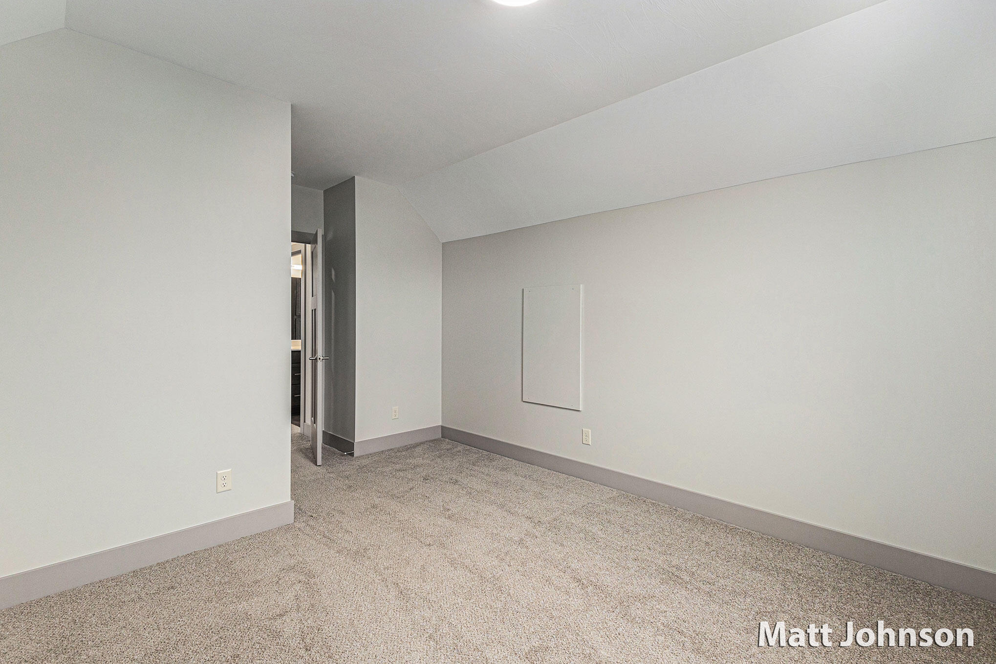 2113 Linden Avenue SE Grand Rapids MI 49507