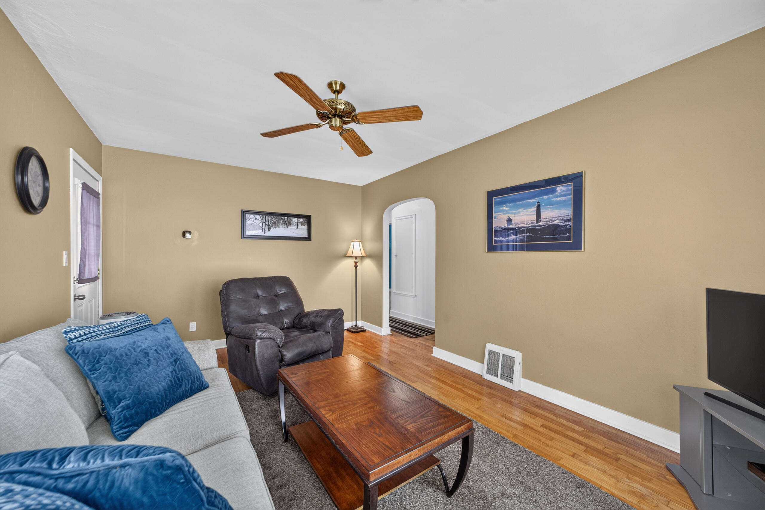 1357 Montague Avenue Muskegon MI 49441