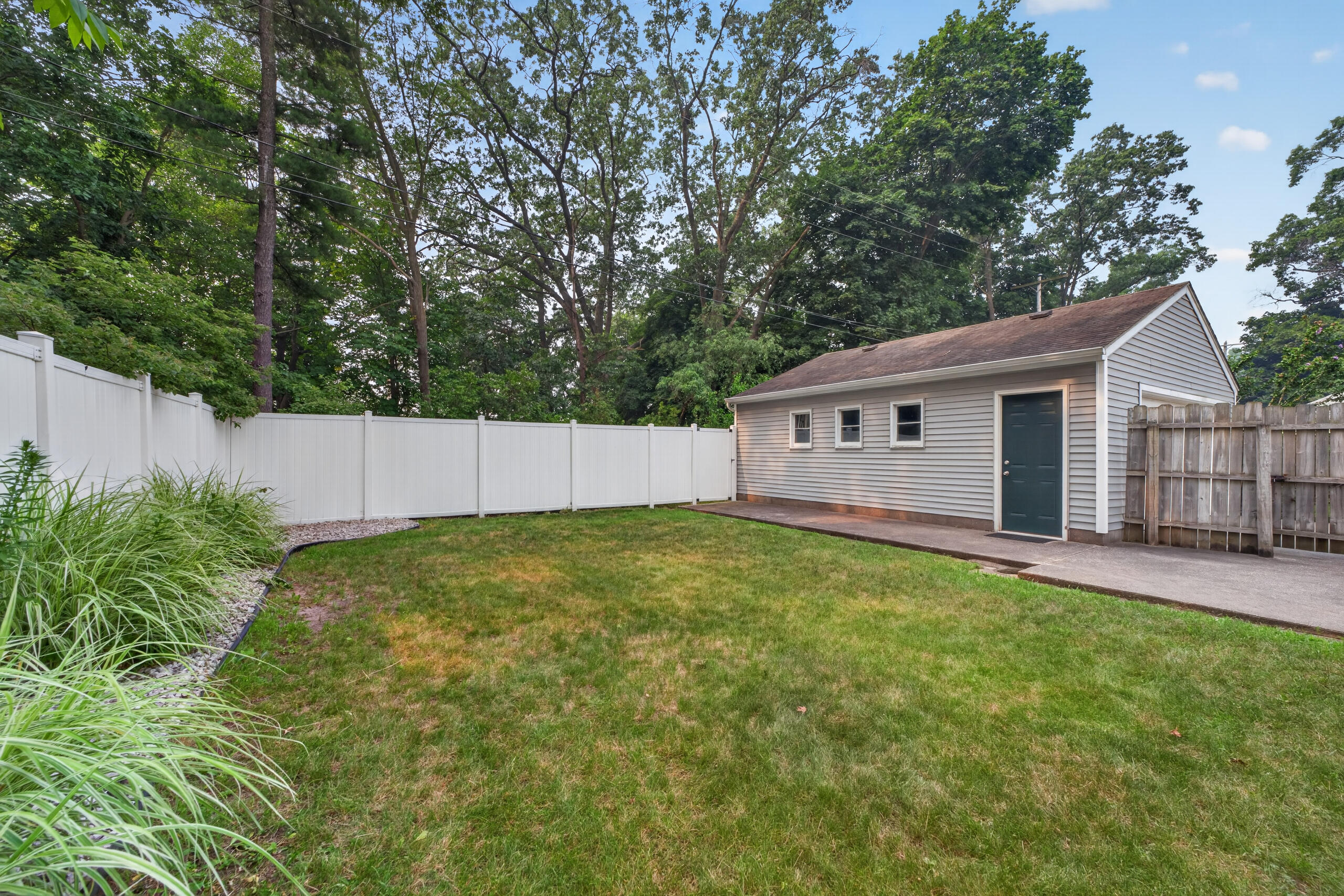 1357 Montague Avenue Muskegon MI 49441