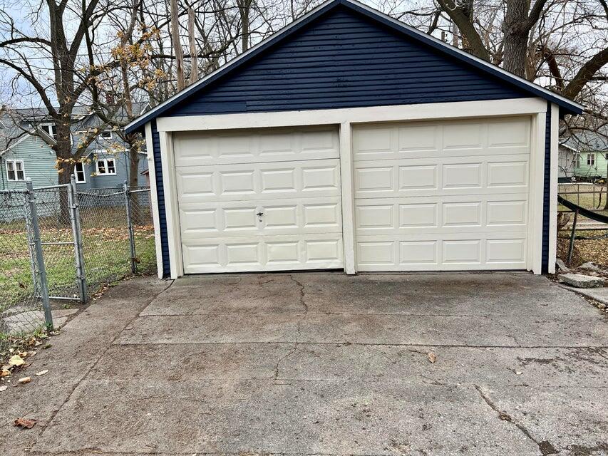 401 Monroe Avenue Muskegon MI 49441