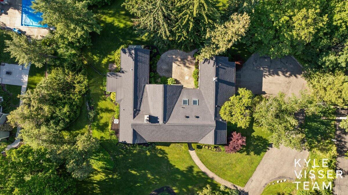 2089 Robinson Road SE Grand Rapids MI 49506