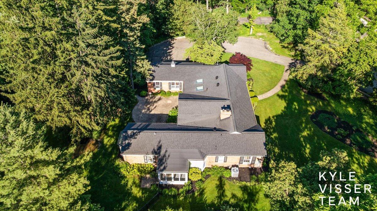 2089 Robinson Road SE Grand Rapids MI 49506