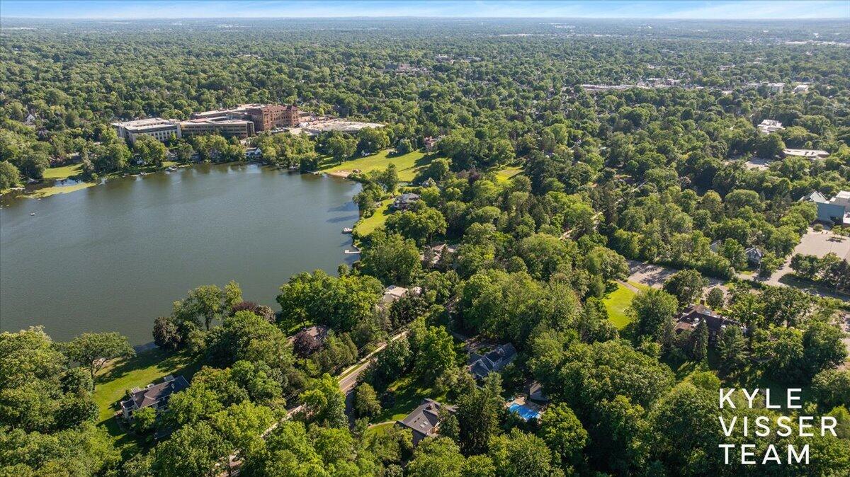 2089 Robinson Road SE Grand Rapids MI 49506