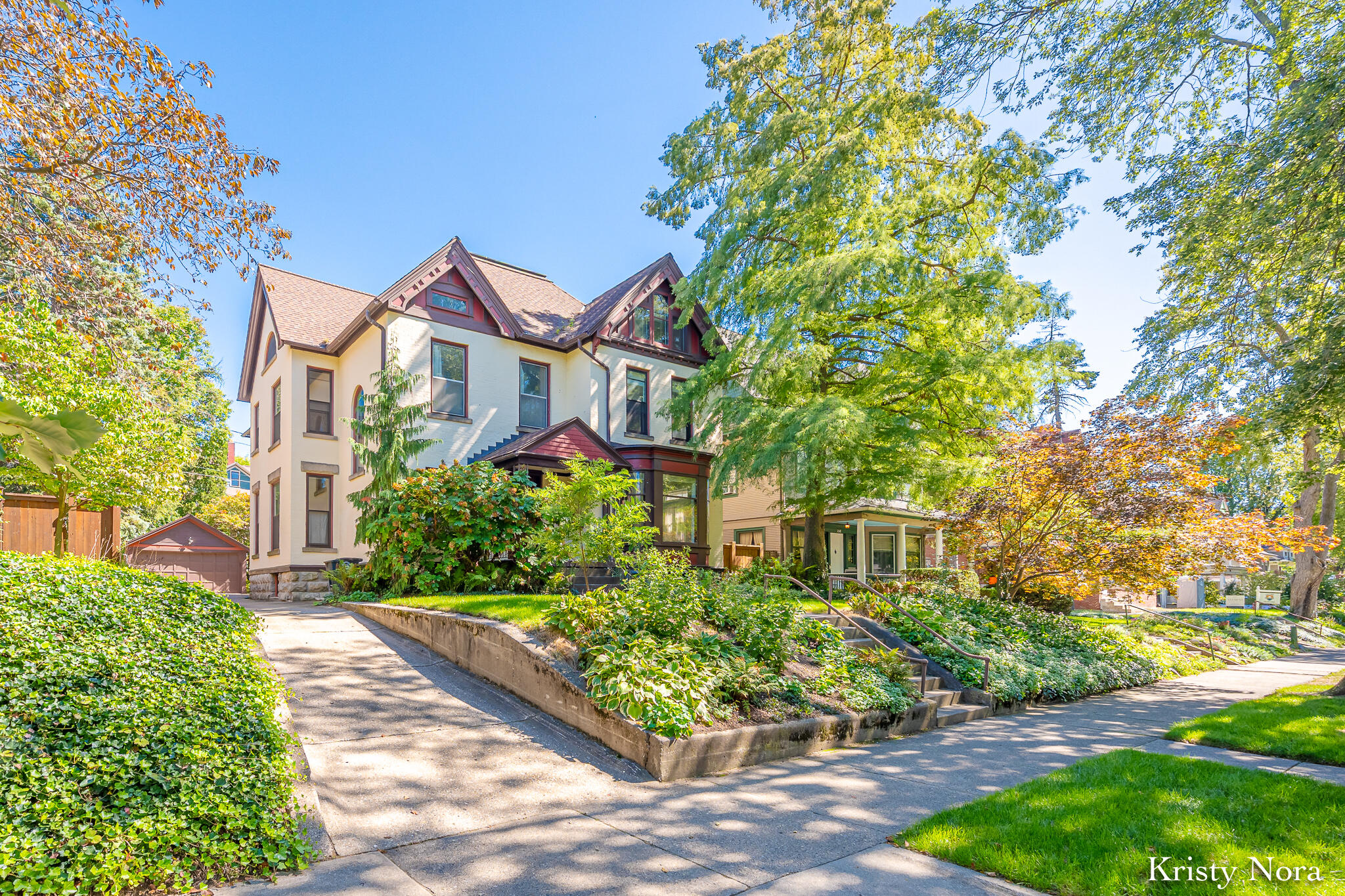 252 Madison Avenue SE Grand Rapids MI 49503