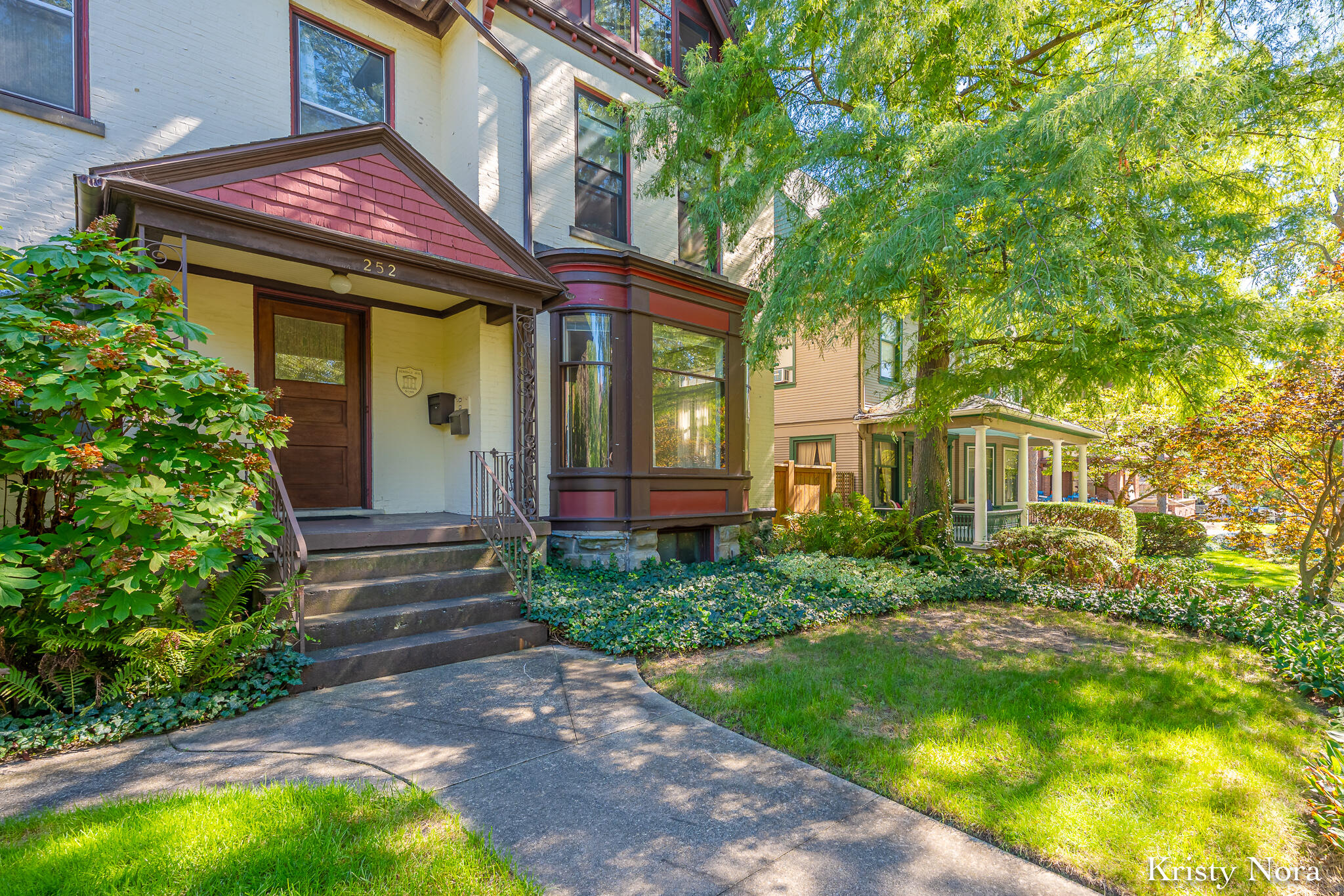 252 Madison Avenue SE Grand Rapids MI 49503