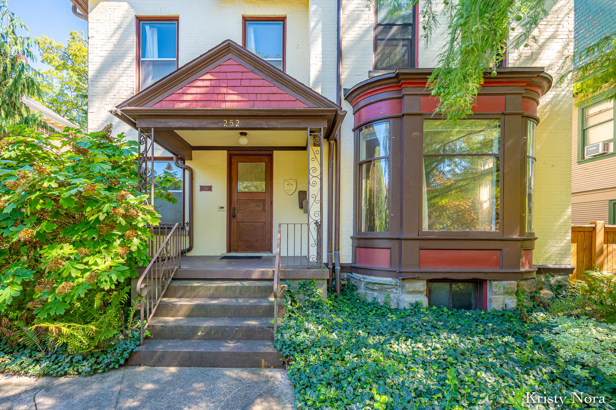 252 Madison Avenue SE Grand Rapids MI 49503