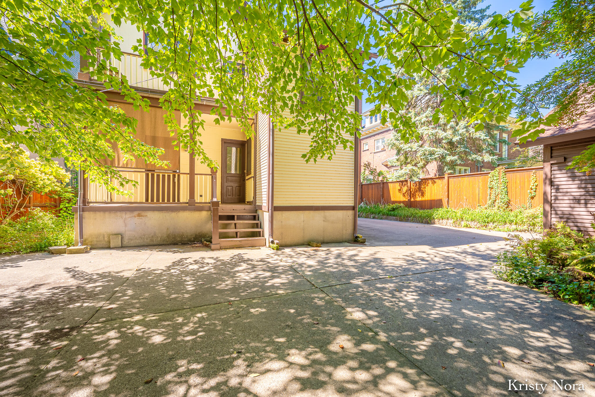 252 Madison Avenue SE Grand Rapids MI 49503