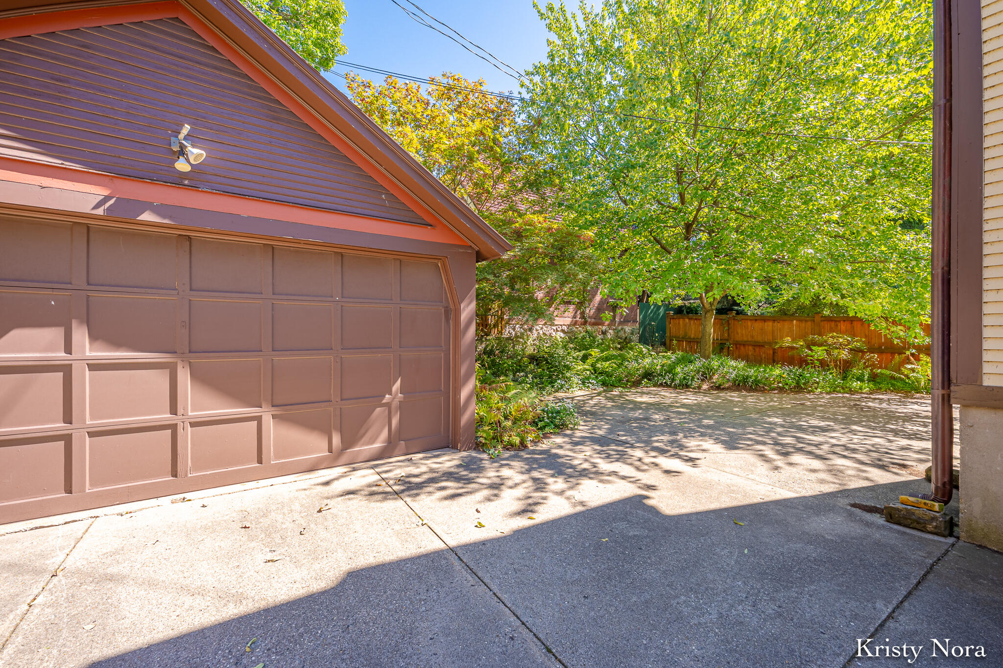 252 Madison Avenue SE Grand Rapids MI 49503