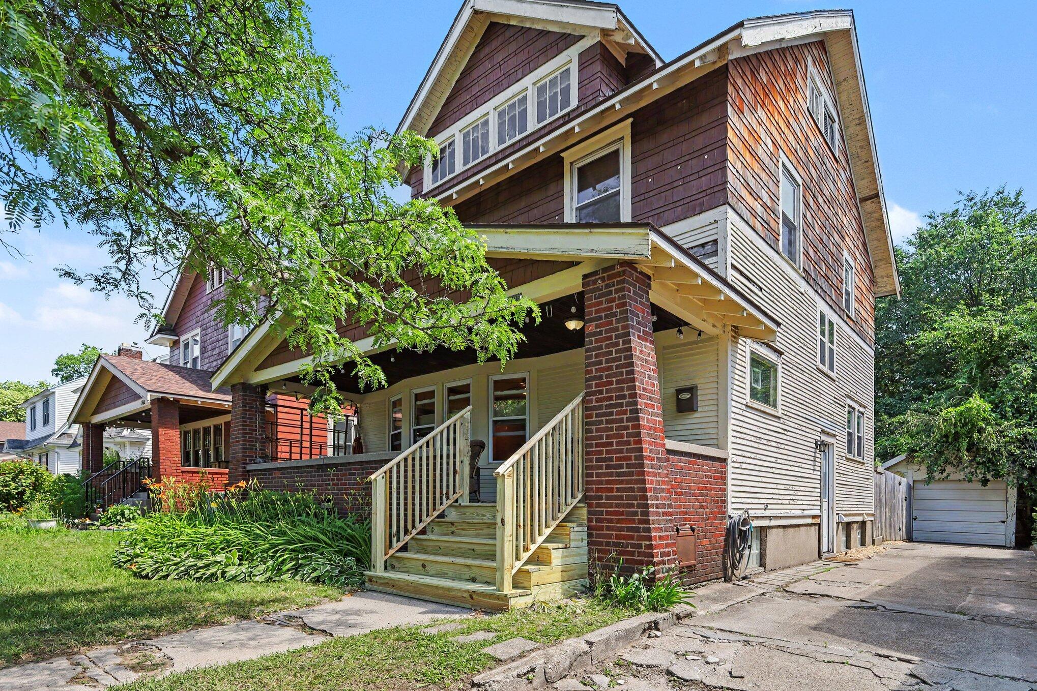 1138 Worden Street SE Grand Rapids MI 49507