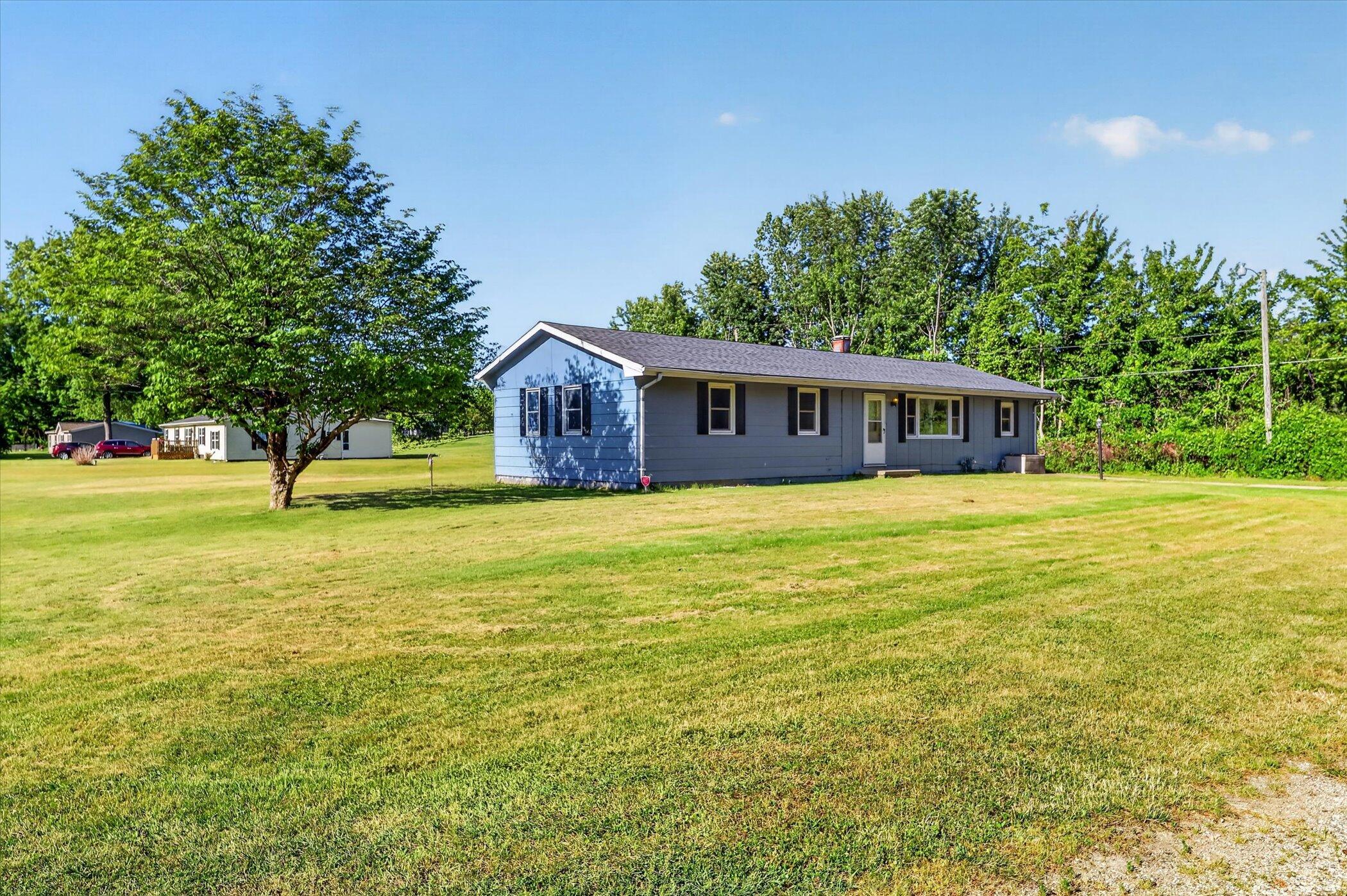 974 Emerson Avenue Benton Harbor MI 49022
