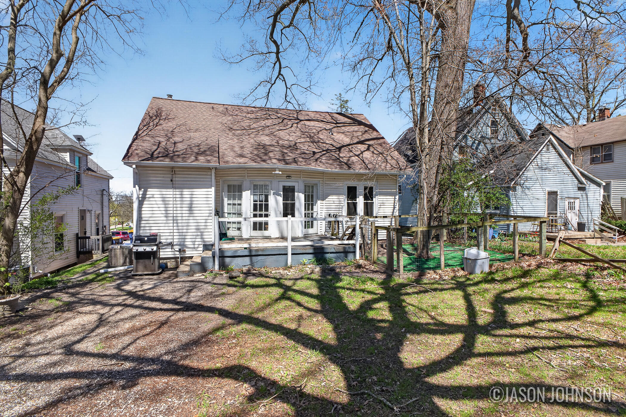 312 Sweet Street NE Grand Rapids MI 49505