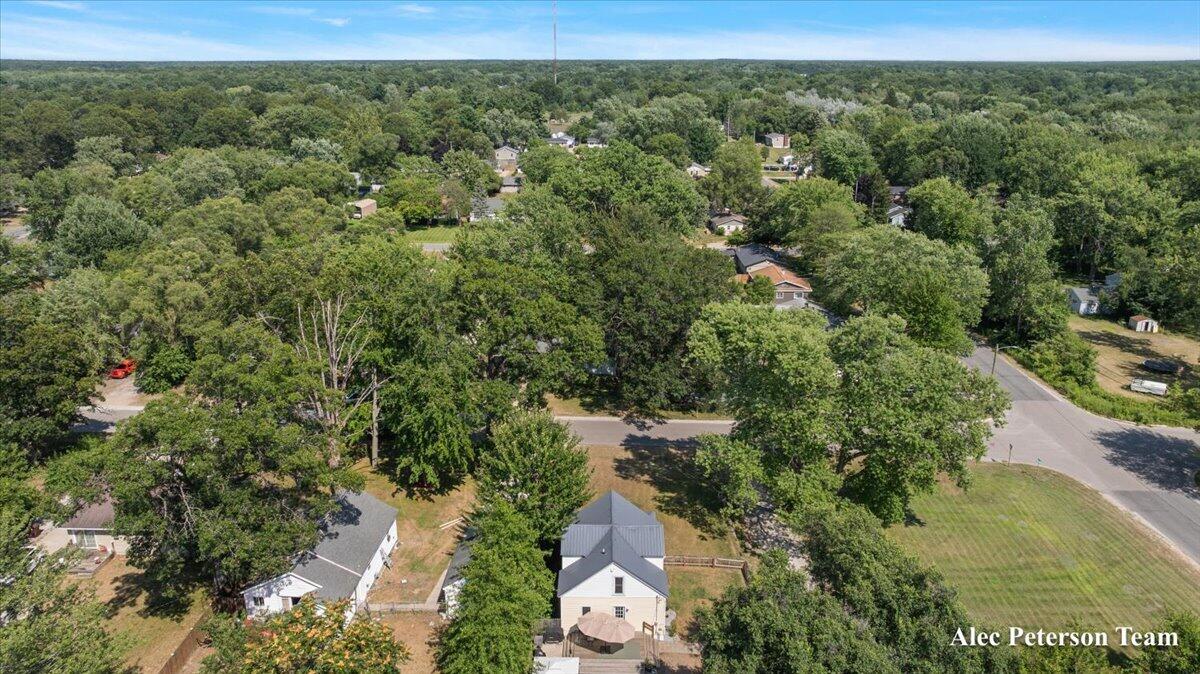 1473 Center Street Muskegon MI 49442
