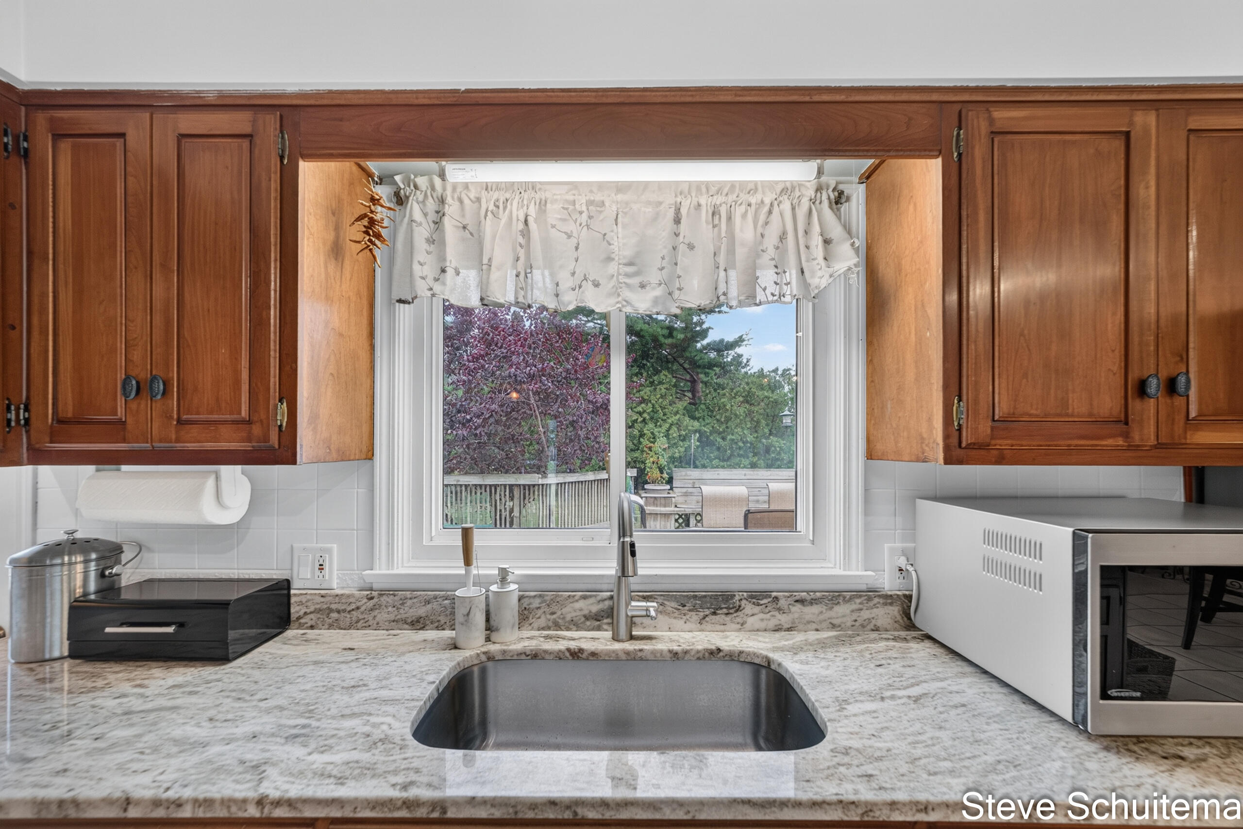 1870 Hendrick Road Norton Shores MI 49441