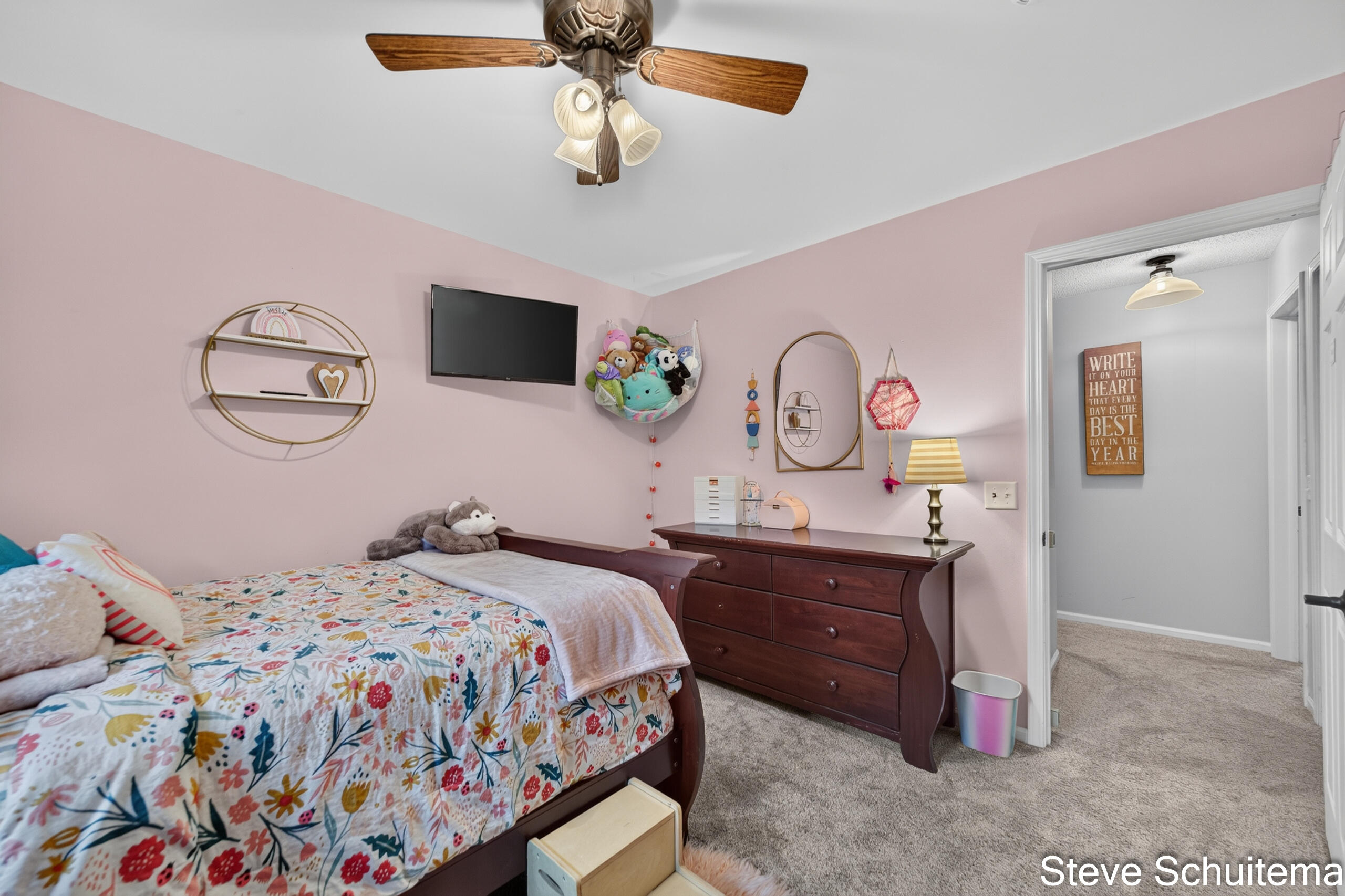 1870 Hendrick Road Norton Shores MI 49441