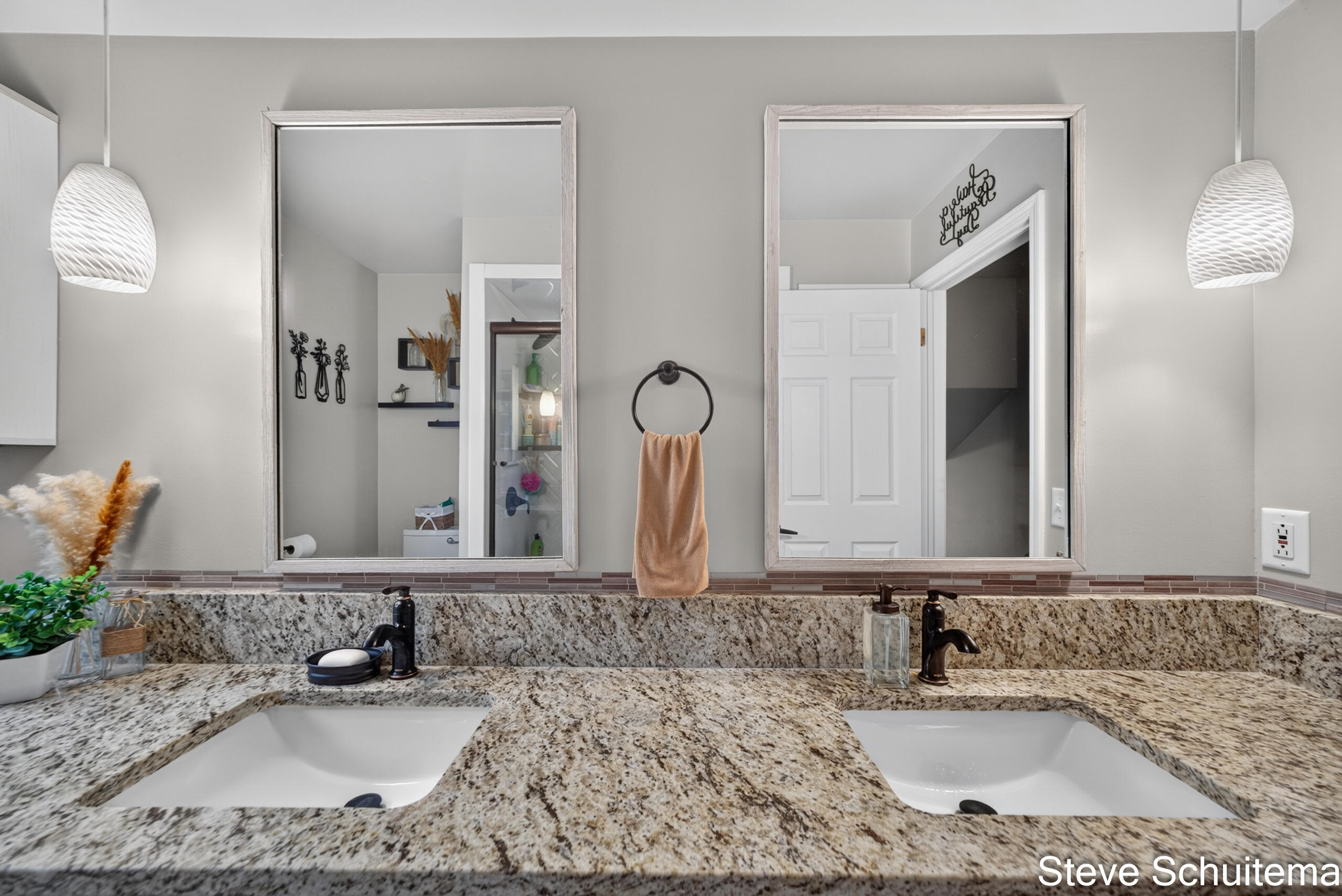1870 Hendrick Road Norton Shores MI 49441