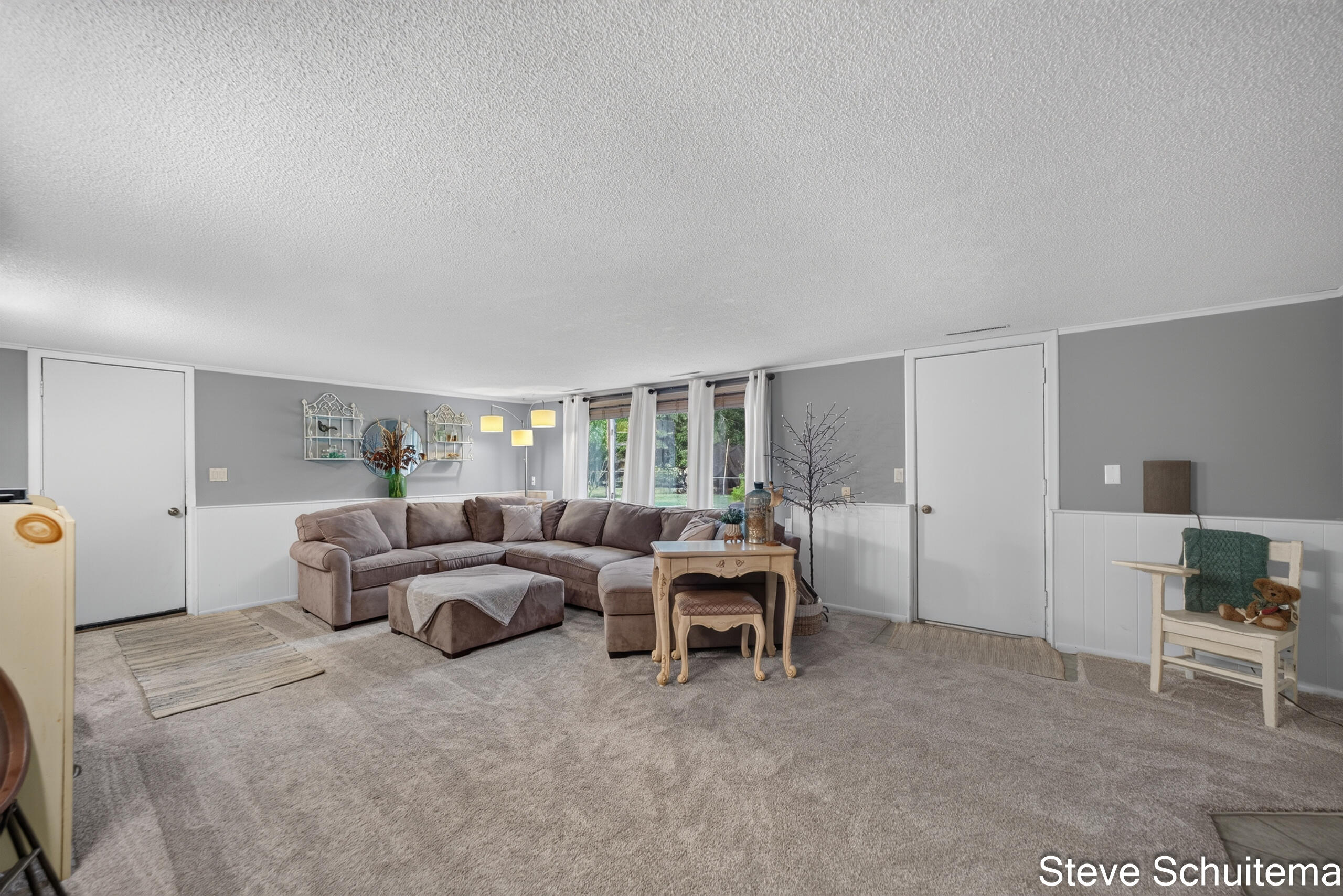 1870 Hendrick Road Norton Shores MI 49441