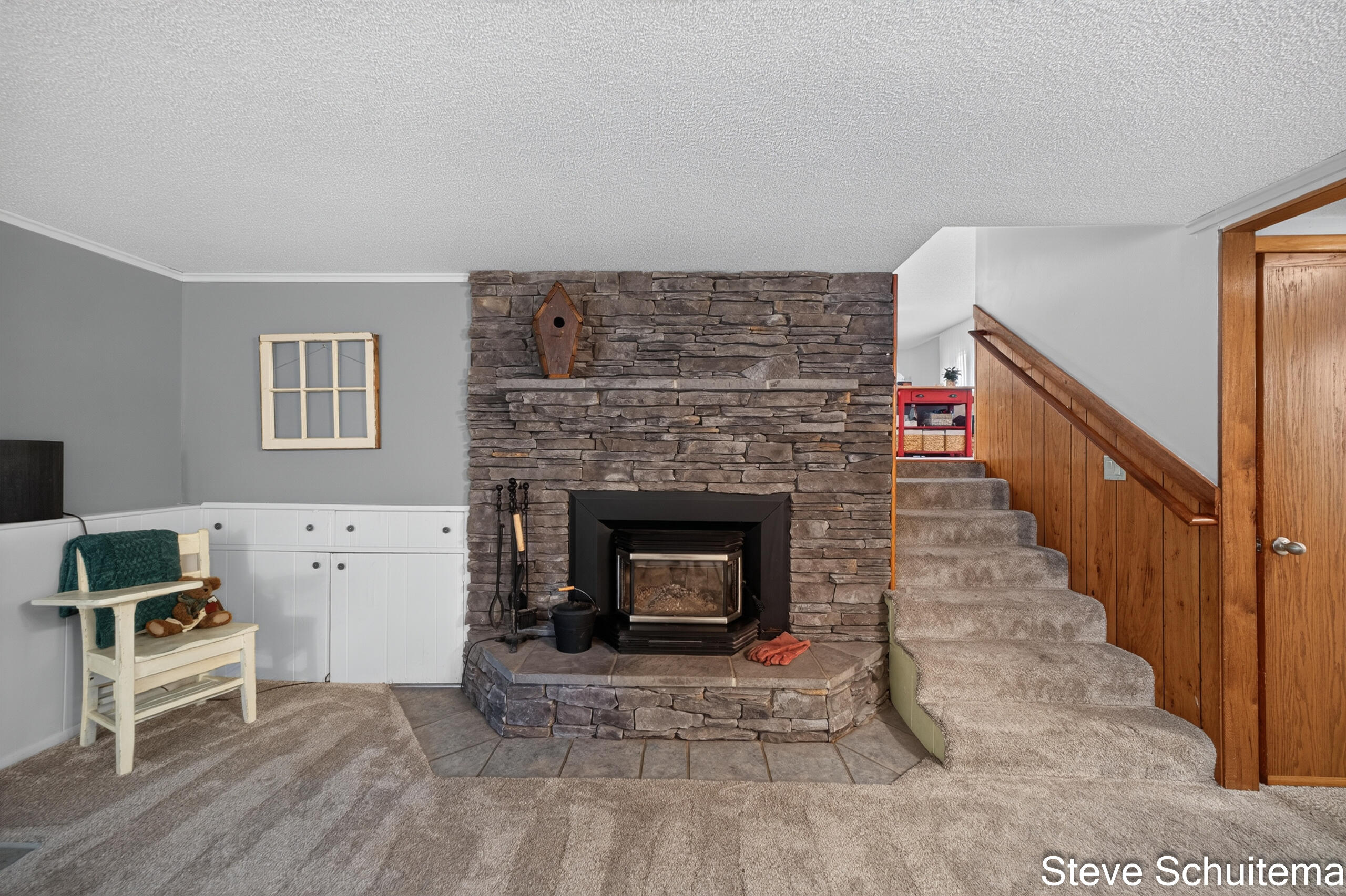 1870 Hendrick Road Norton Shores MI 49441