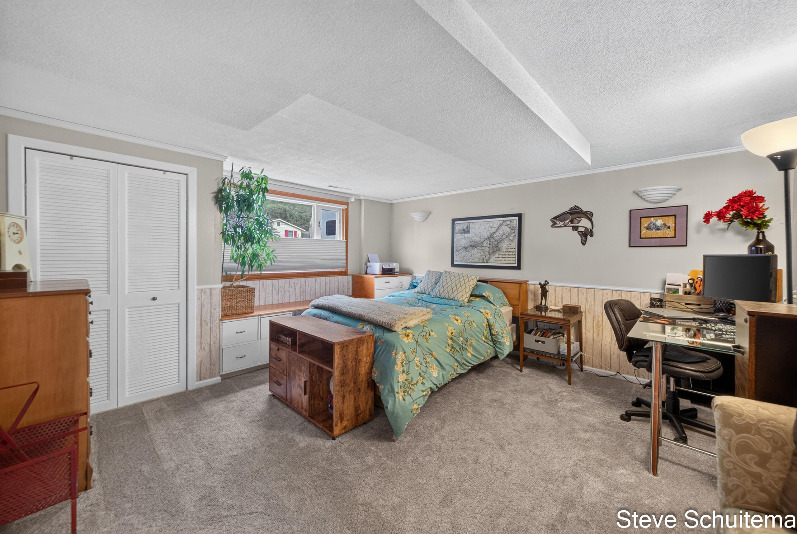1870 Hendrick Road Norton Shores MI 49441