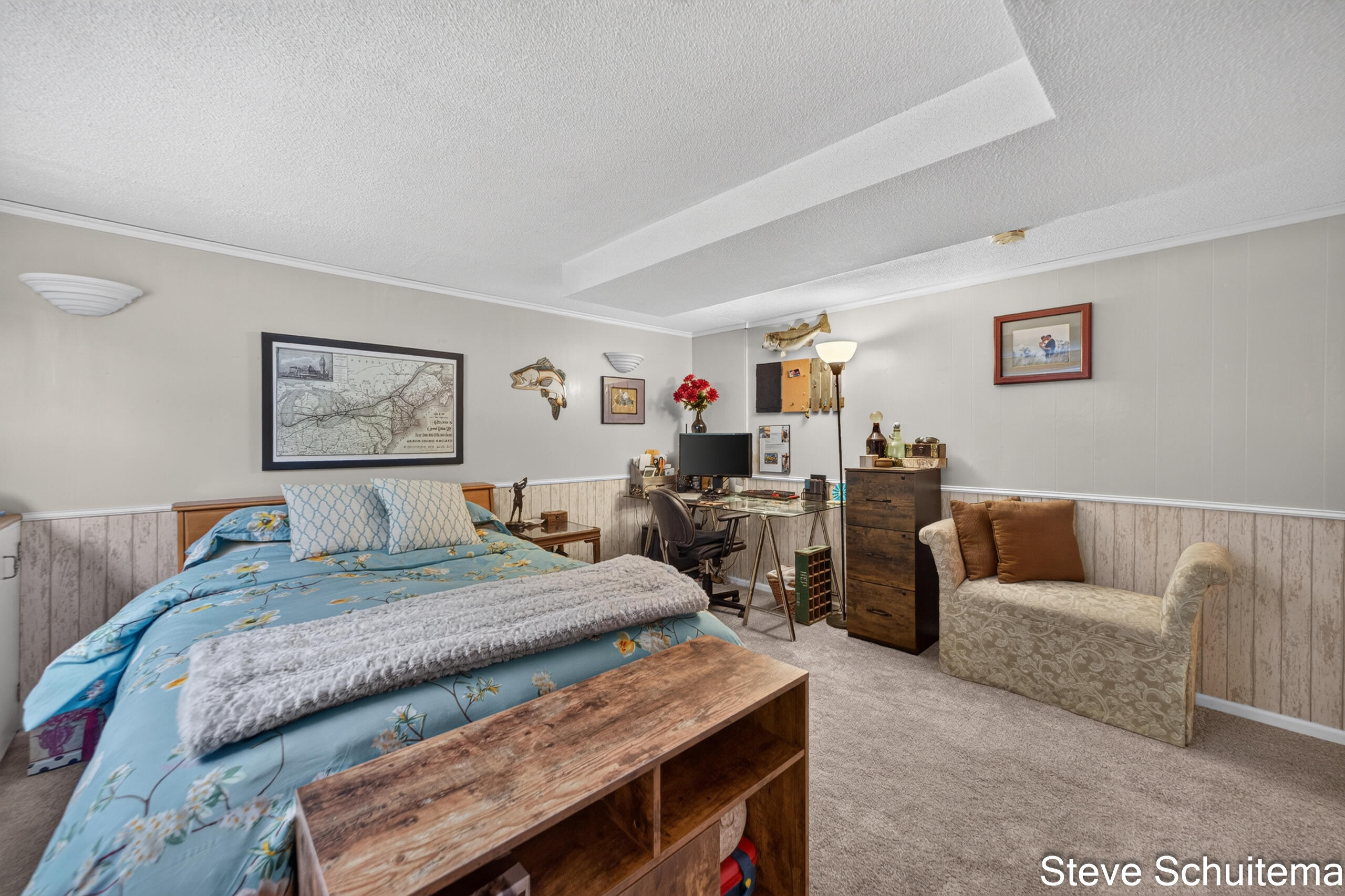 1870 Hendrick Road Norton Shores MI 49441